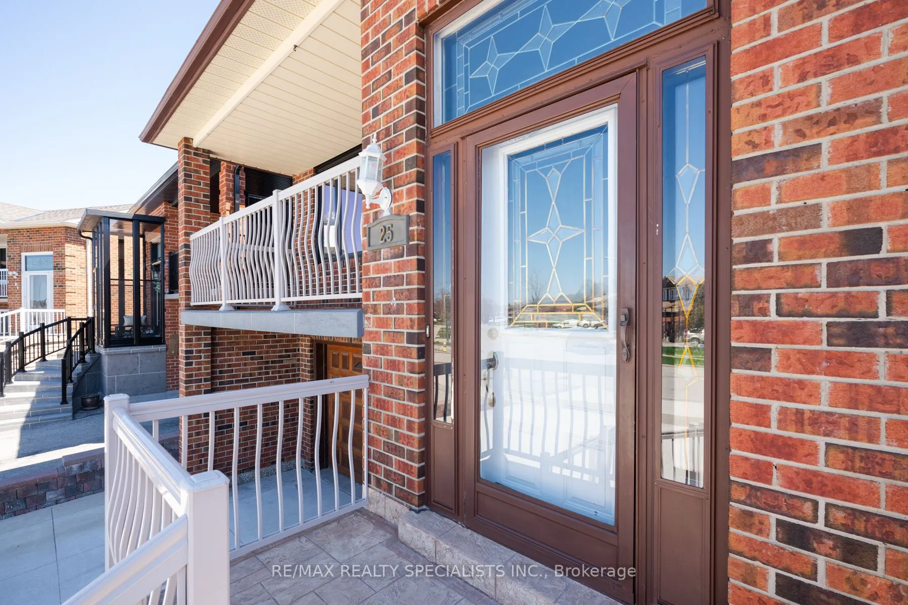 25 Twinberry Crescent, #UPPER