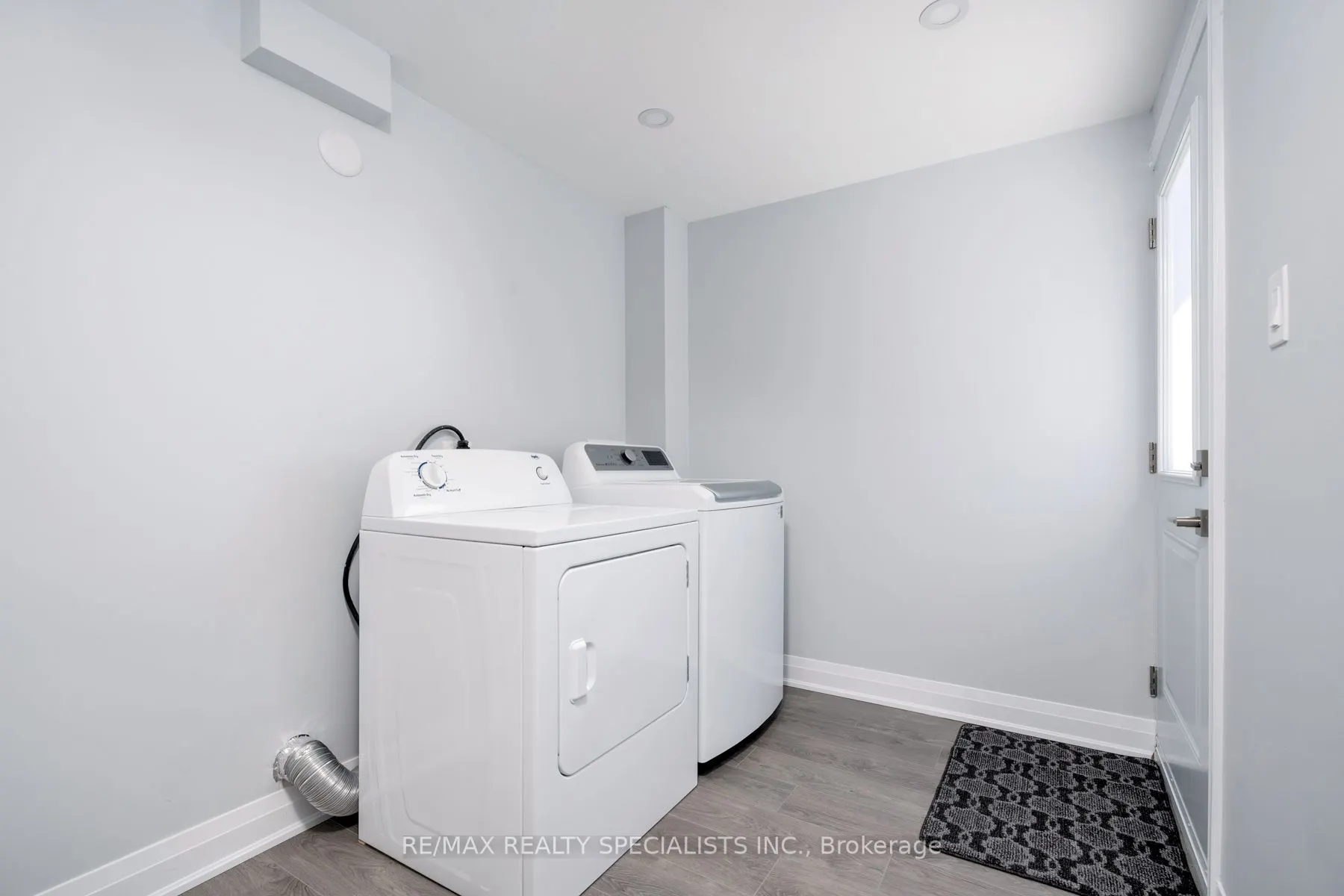 25 Twinberry Crescent, #UPPER