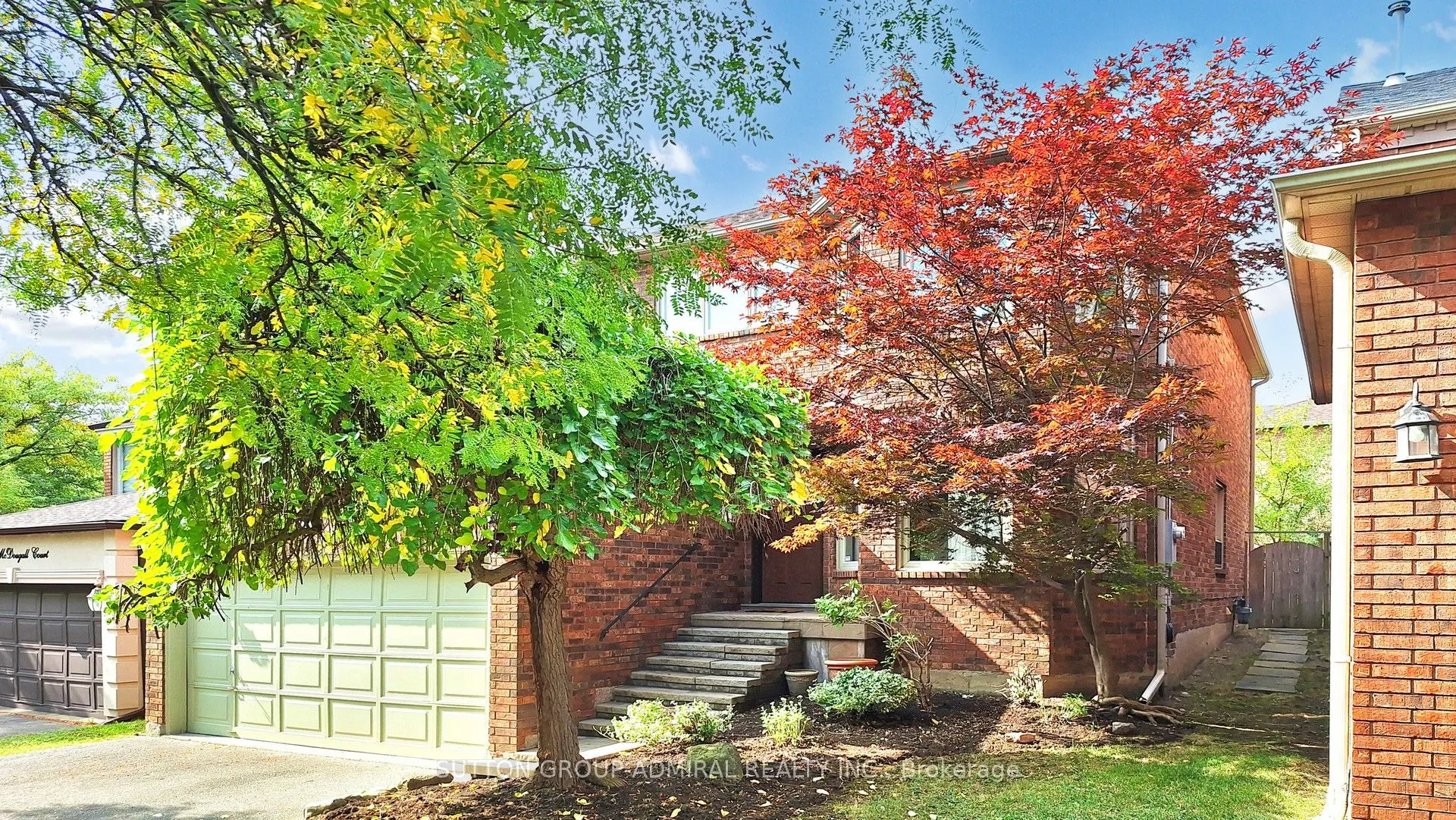 6 Mcdougall Court