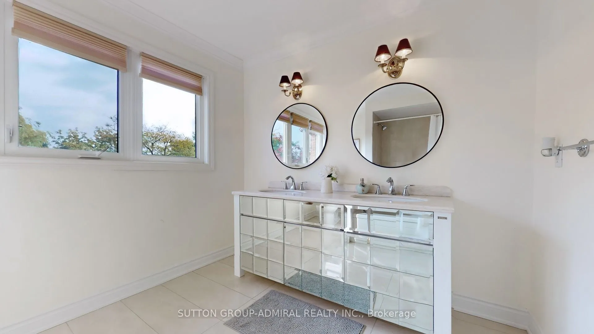 6 Mcdougall Court