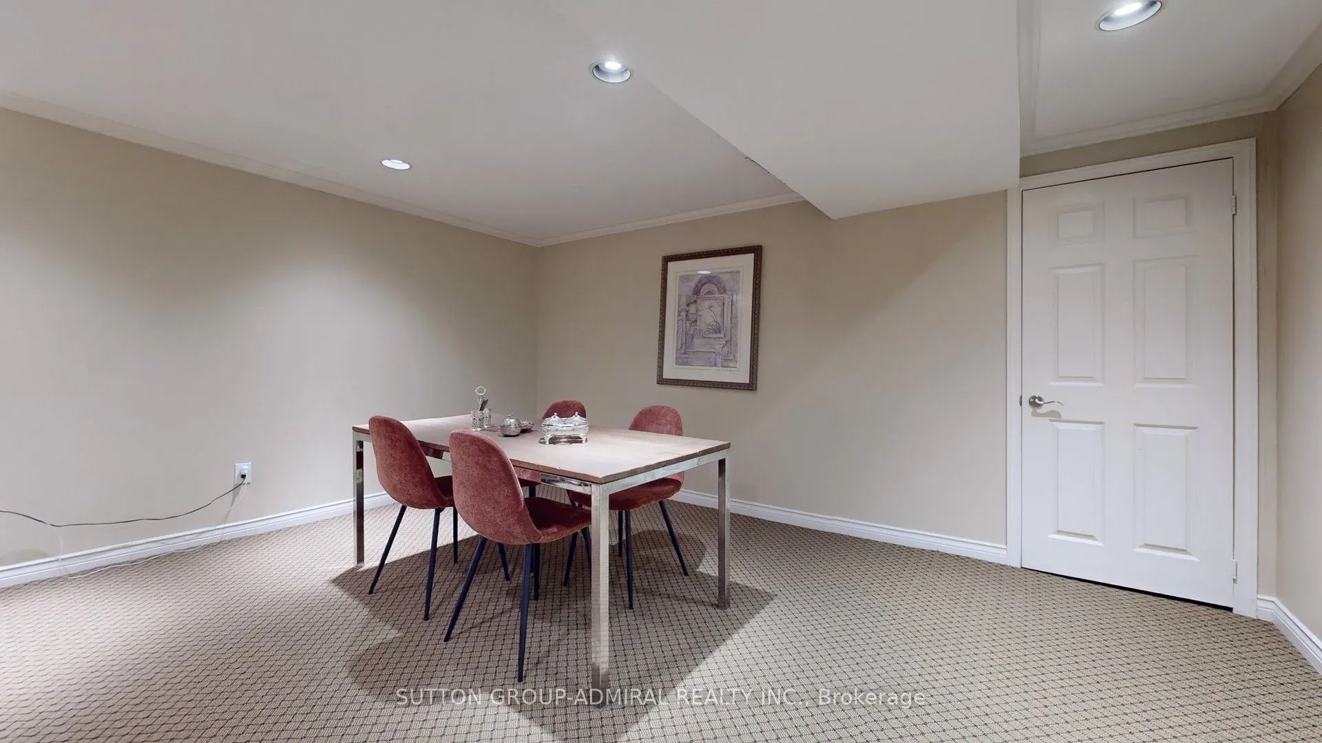 6 Mcdougall Court