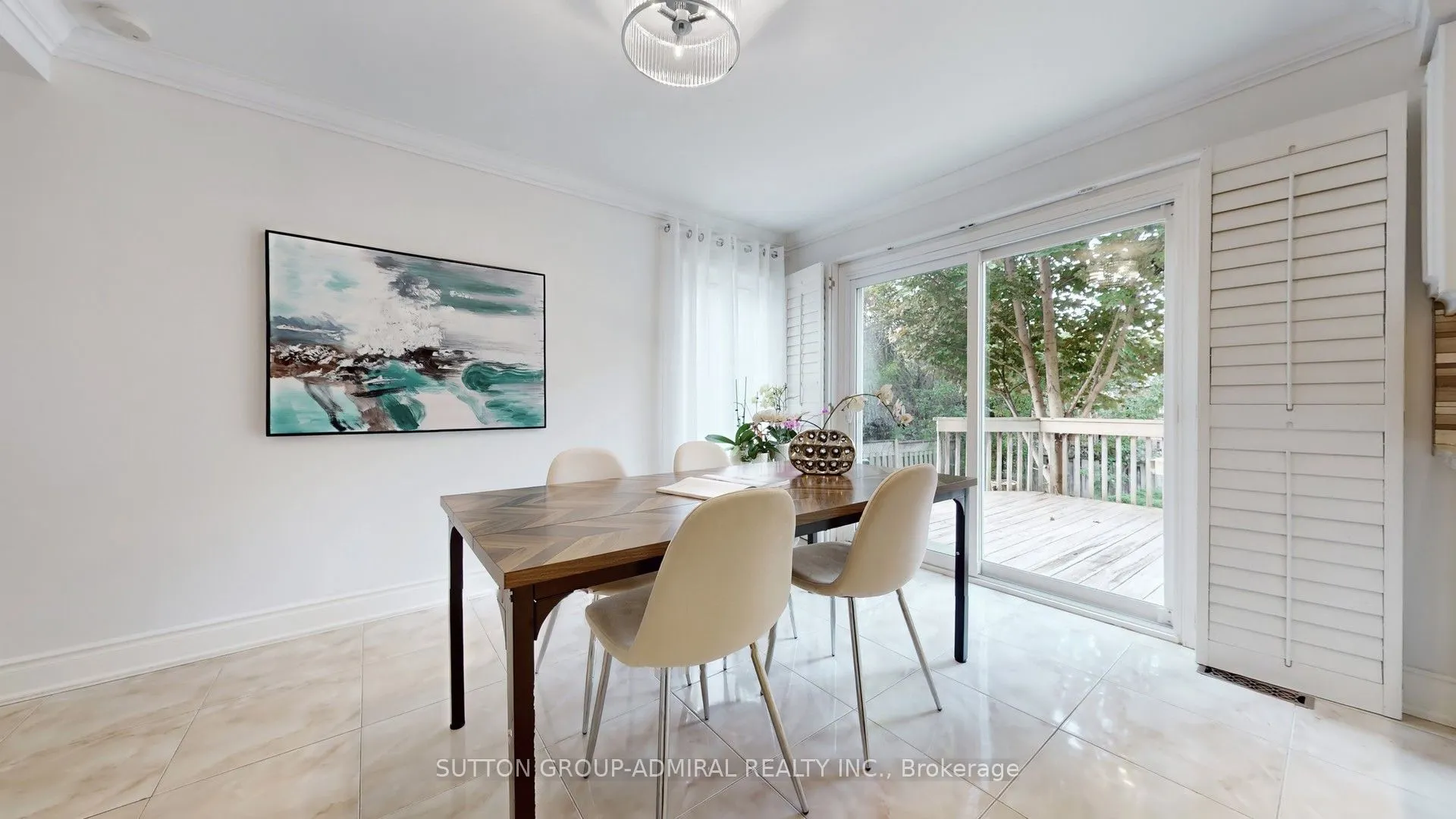 6 Mcdougall Court