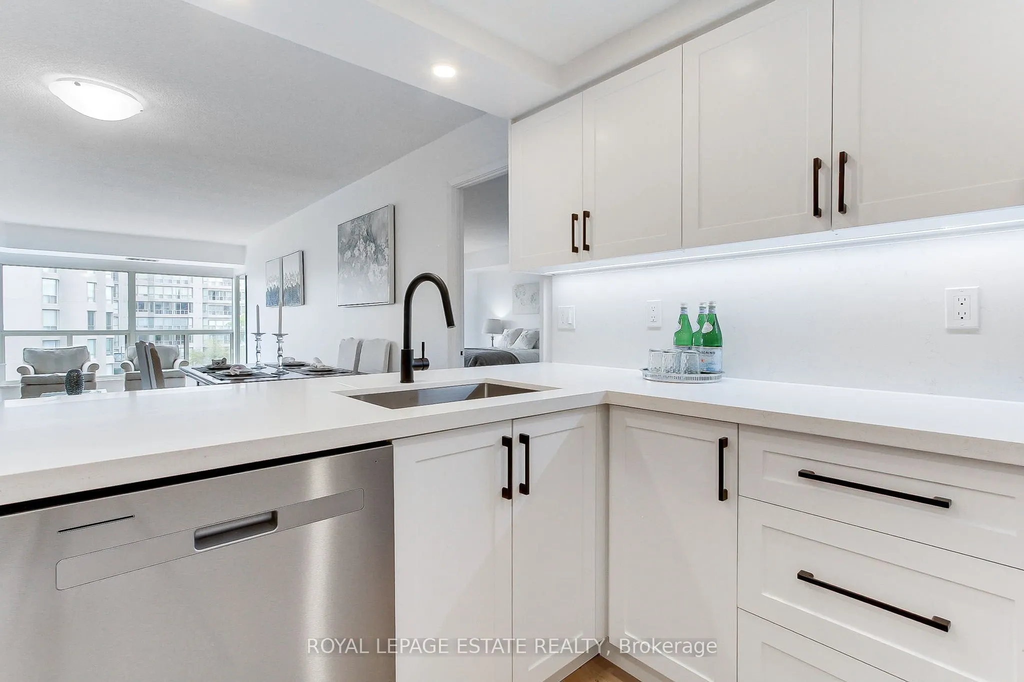 175 Cedar Ave Avenue, #407