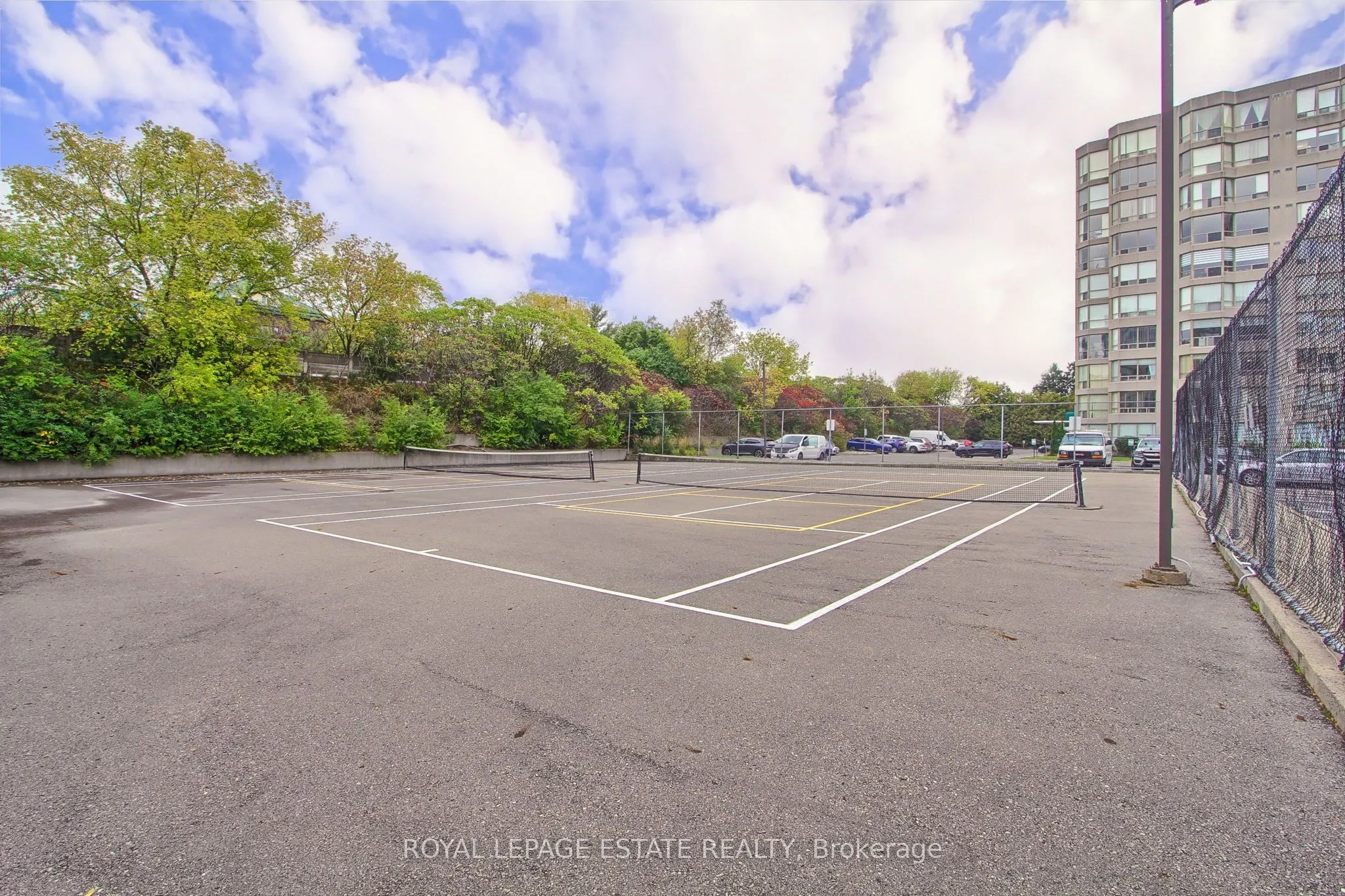 175 Cedar Ave Avenue, #407