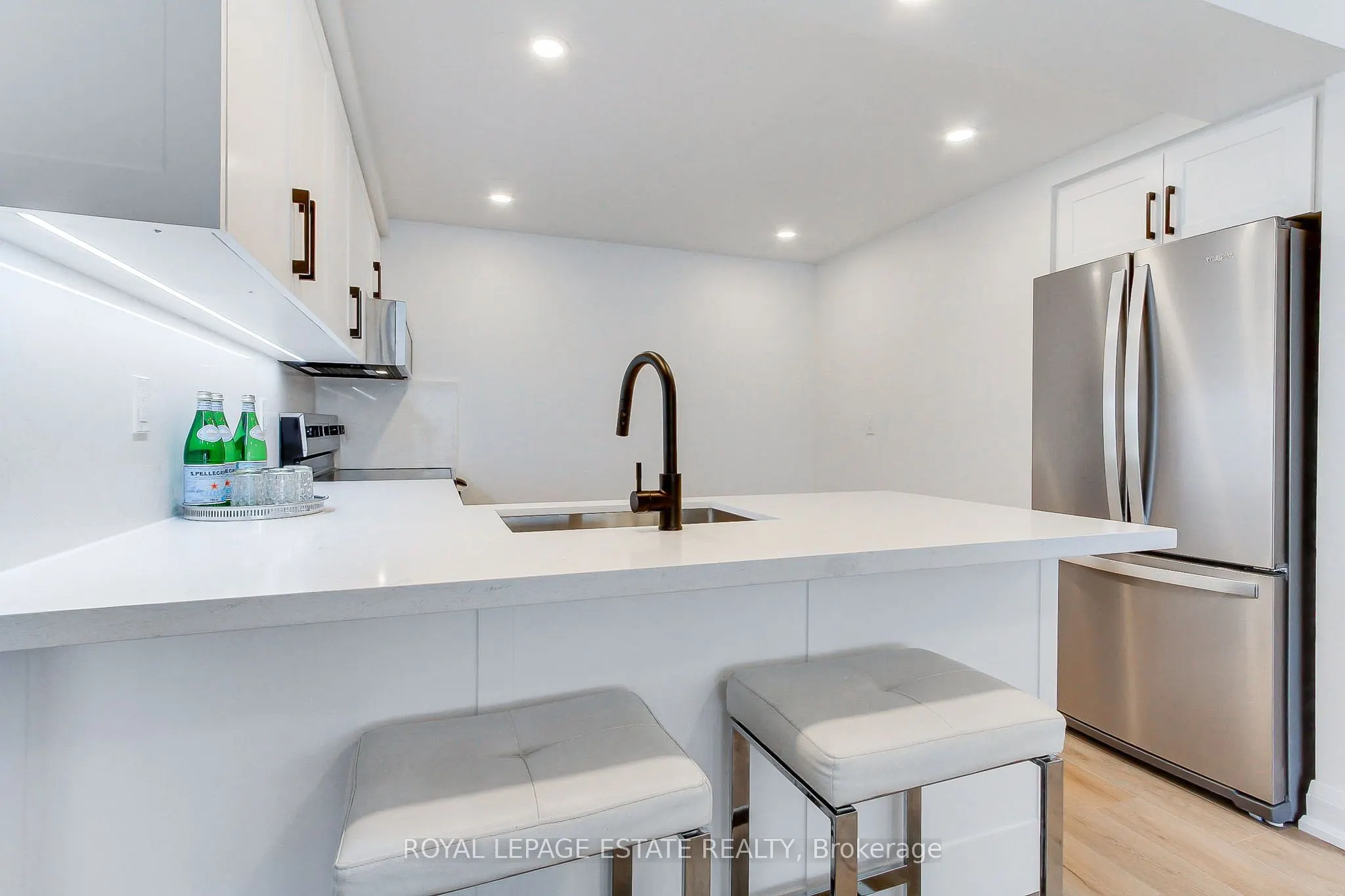 175 Cedar Ave Avenue, #407