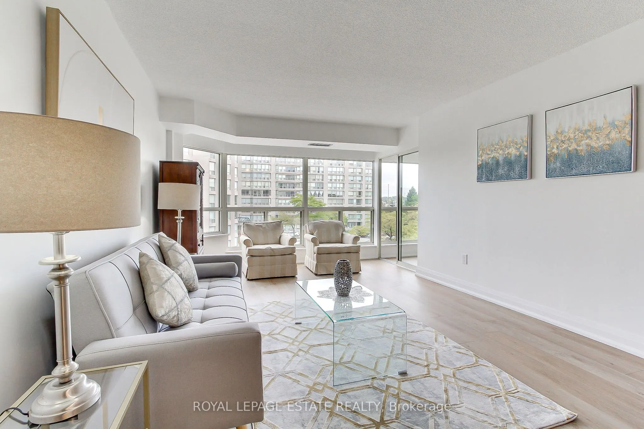 175 Cedar Ave Avenue, #407