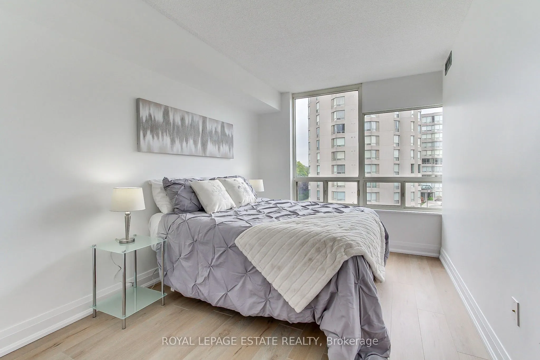 175 Cedar Ave Avenue, #407