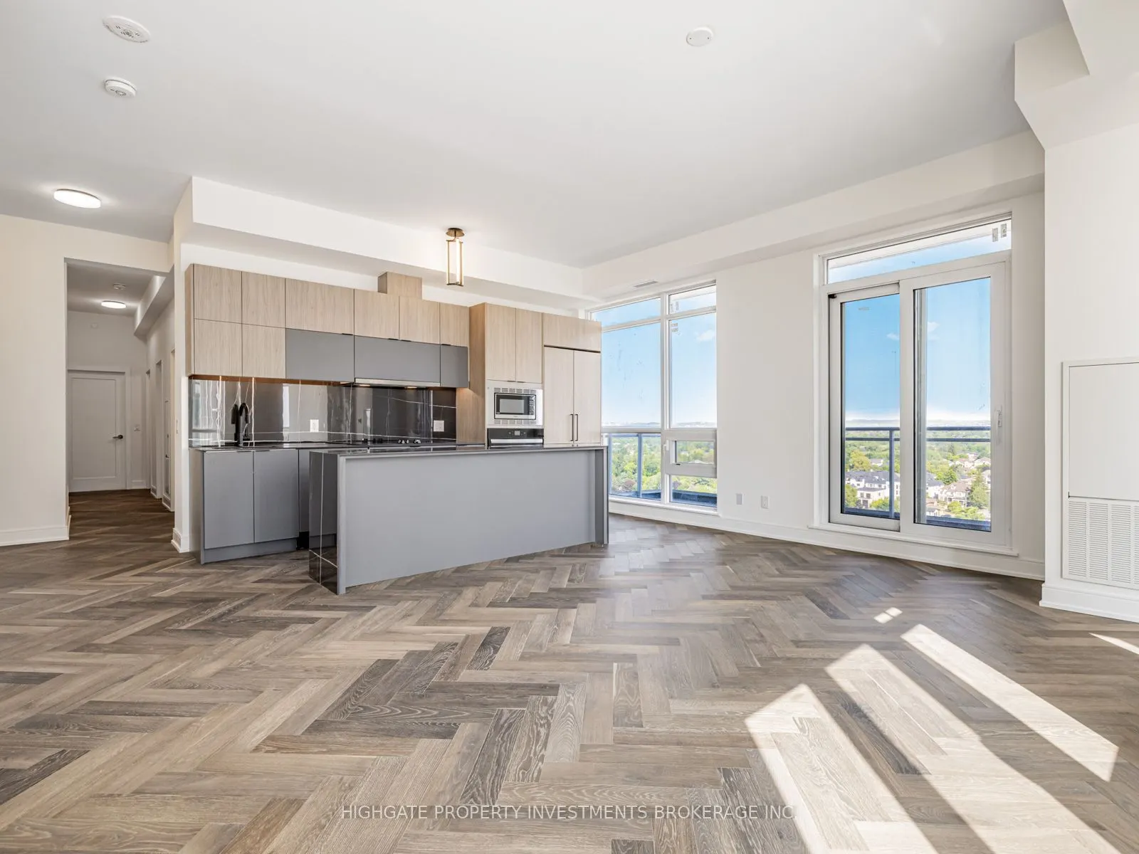 8888 Yonge Street, #1403