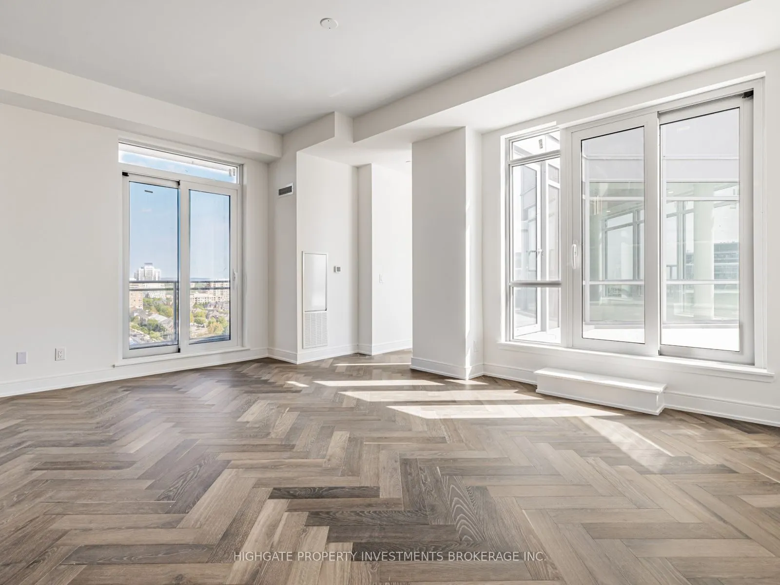 8888 Yonge Street, #1403