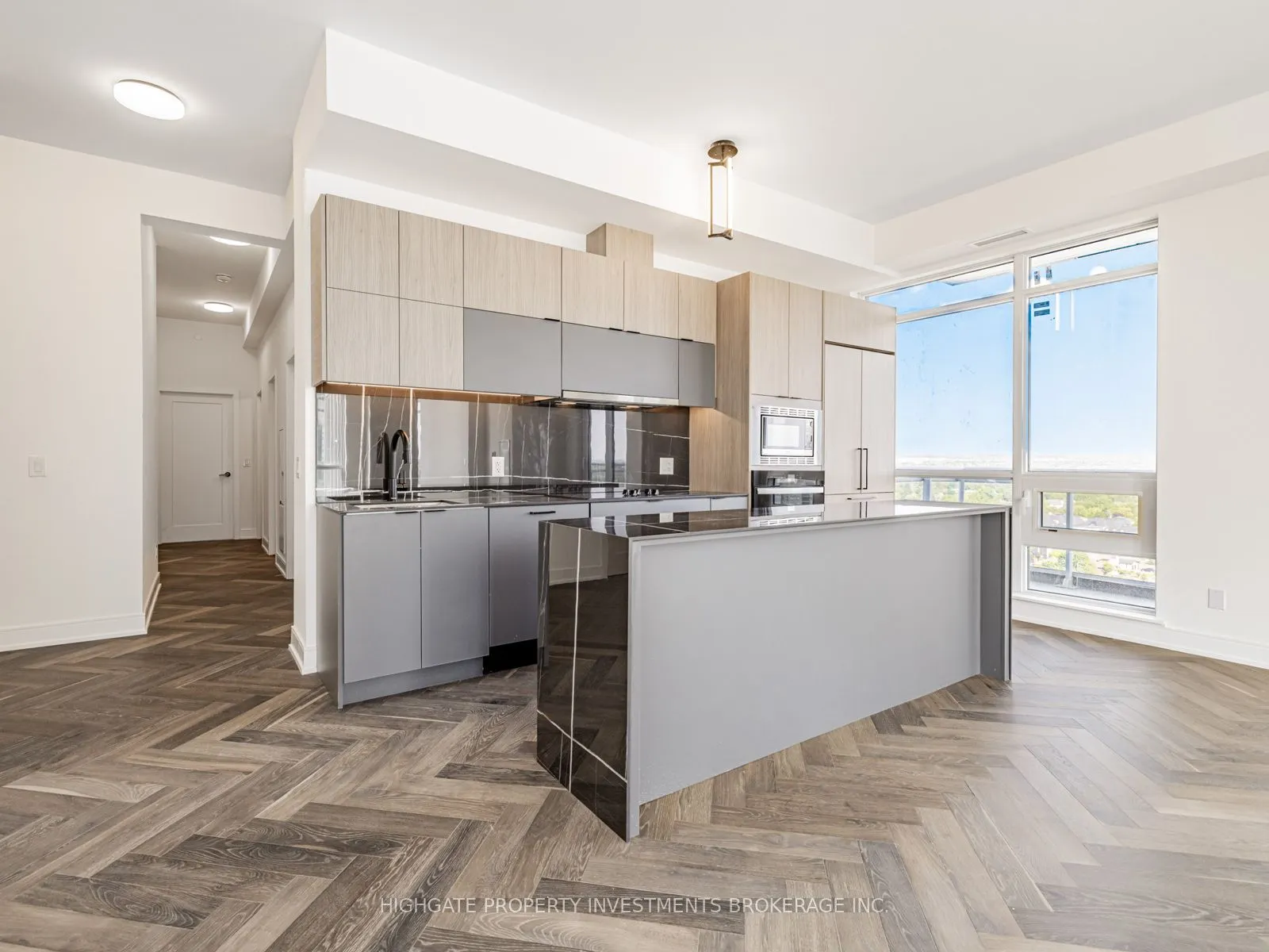 8888 Yonge Street, #1403