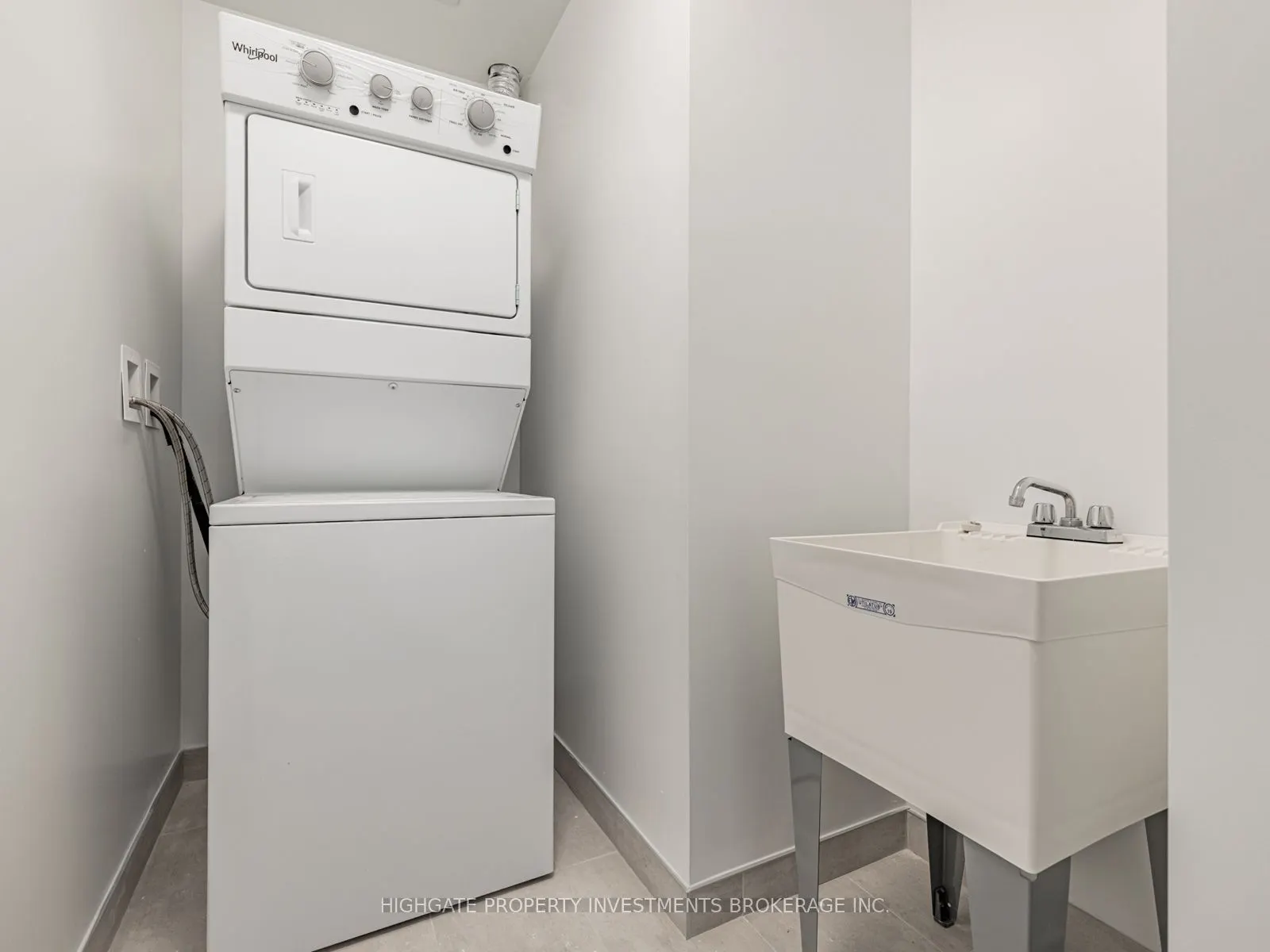 8888 Yonge Street, #1403