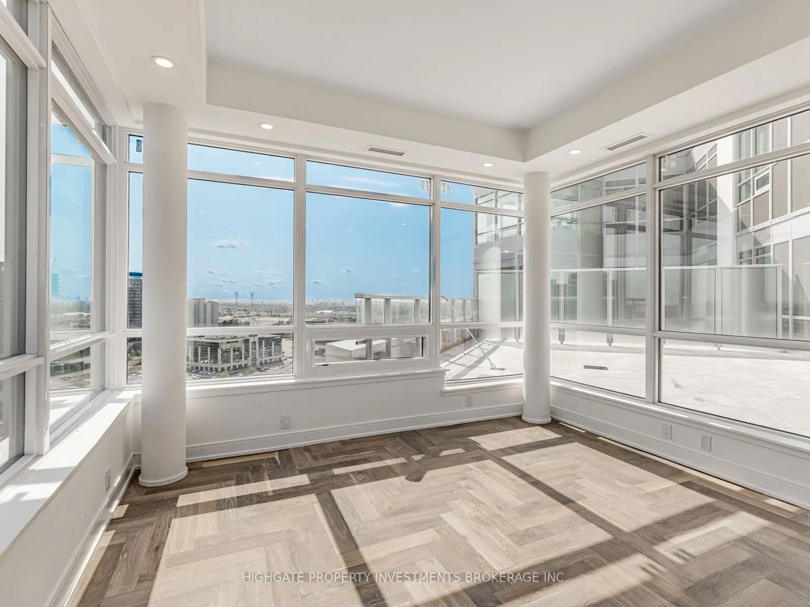 8888 Yonge Street, #1403