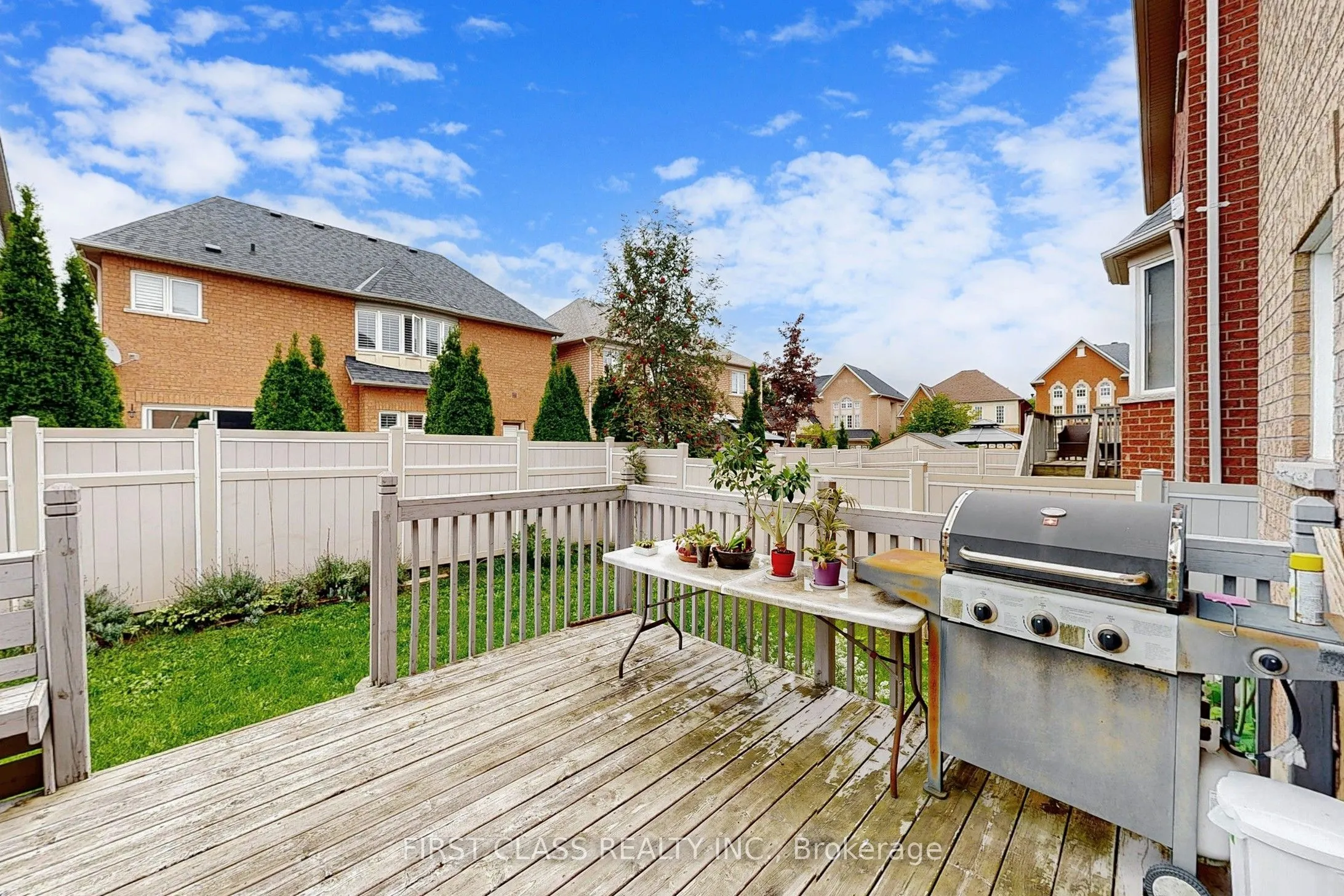 79 Carnoustie Crescent