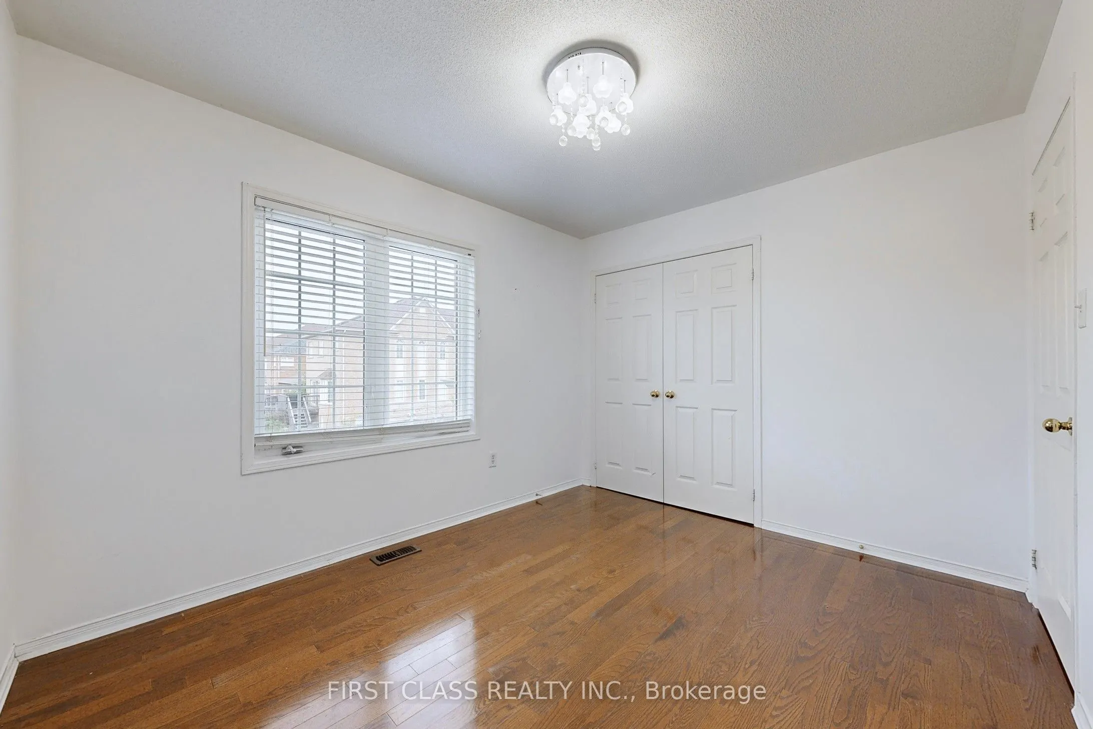 79 Carnoustie Crescent