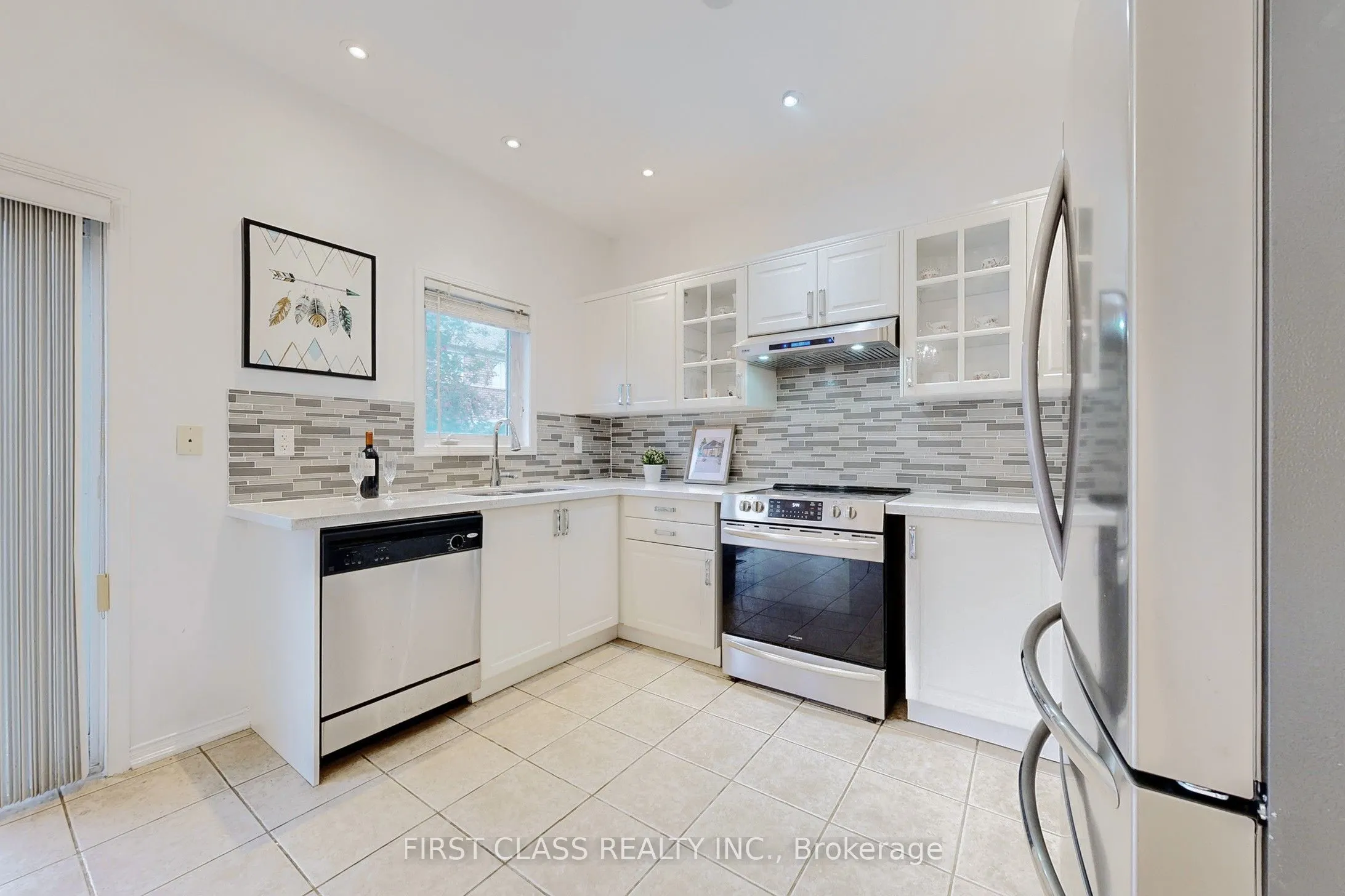 79 Carnoustie Crescent