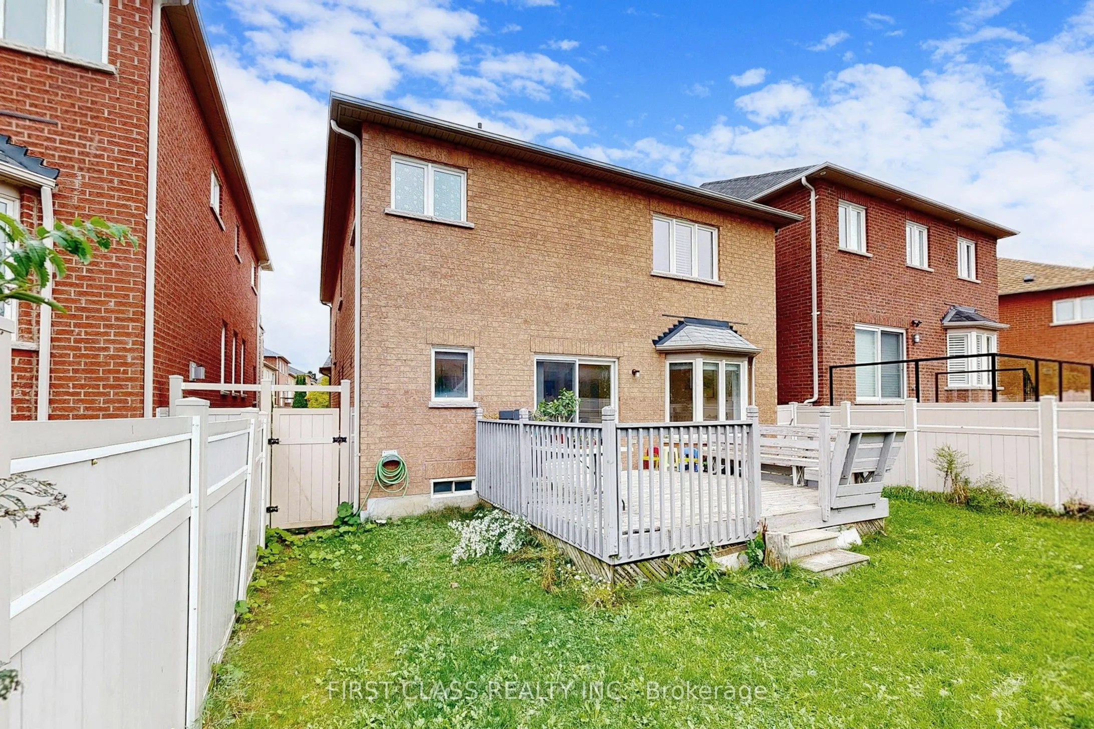 79 Carnoustie Crescent