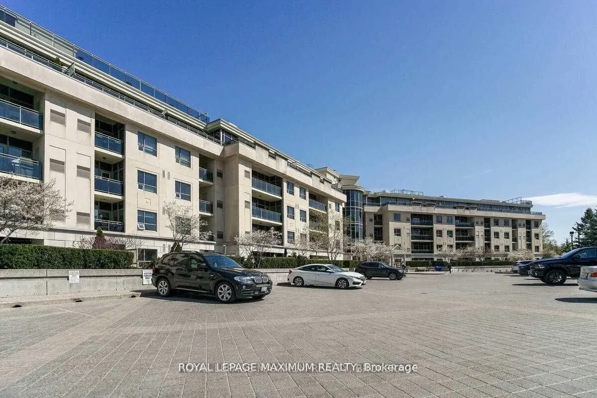 8201 Islington Avenue, #327