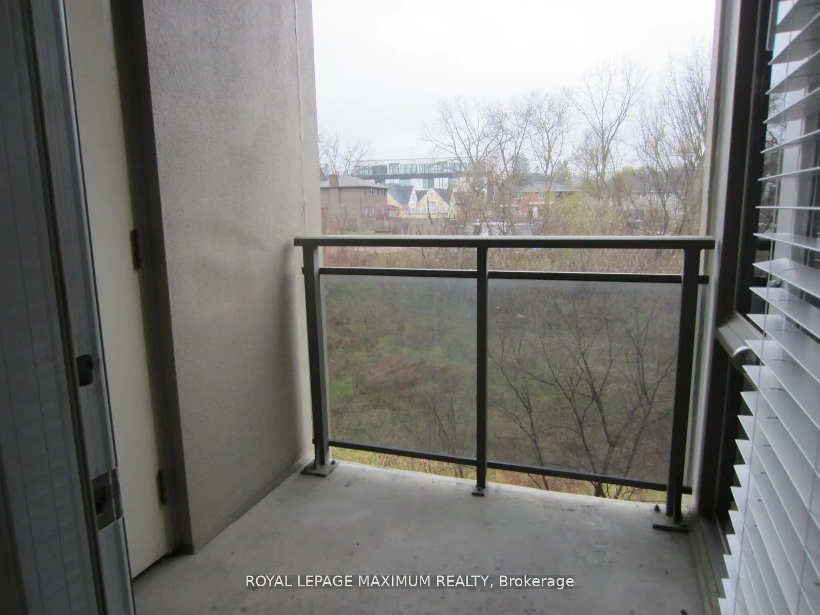 8201 Islington Avenue, #327
