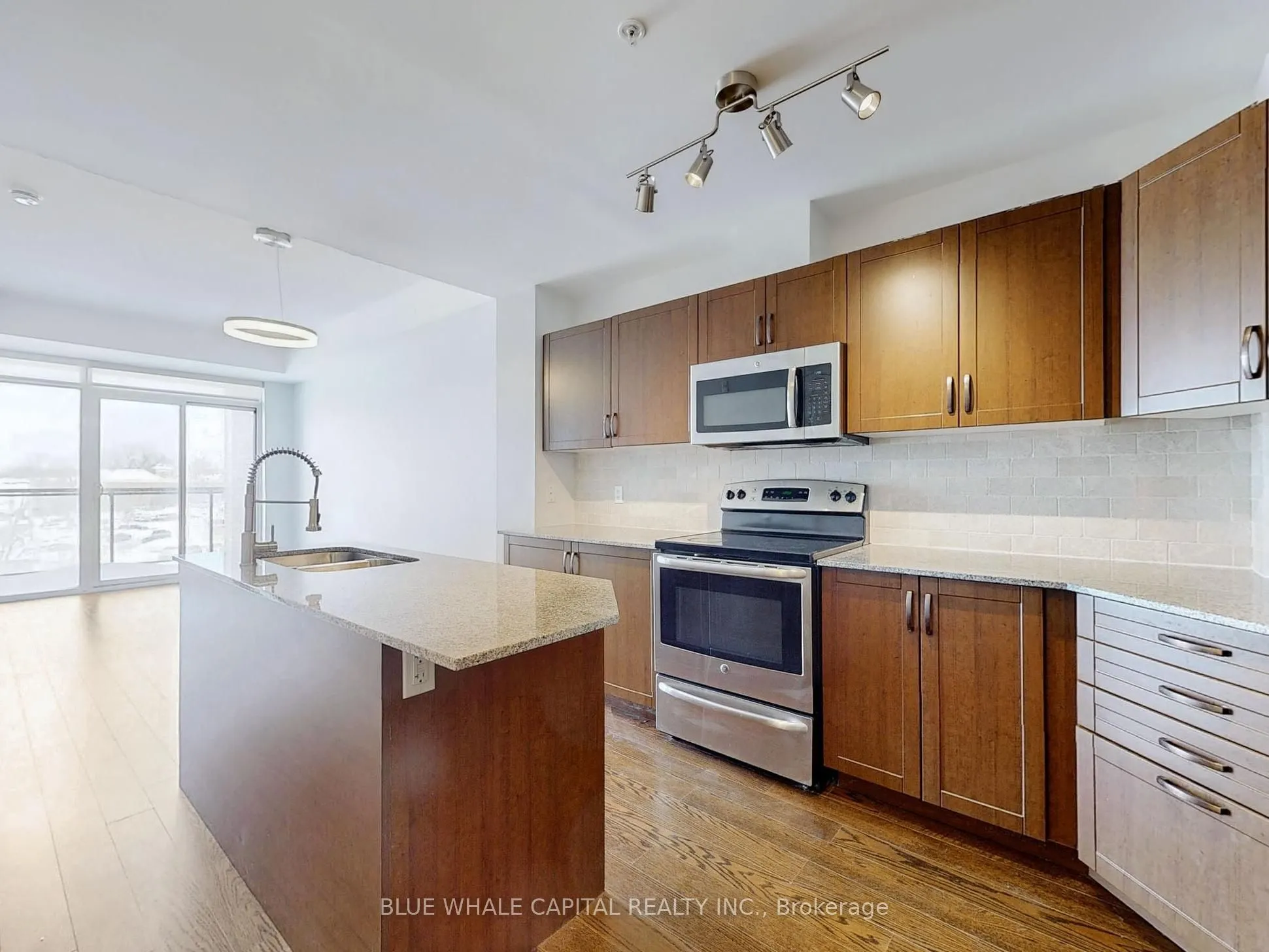 68 Main Street N, #426