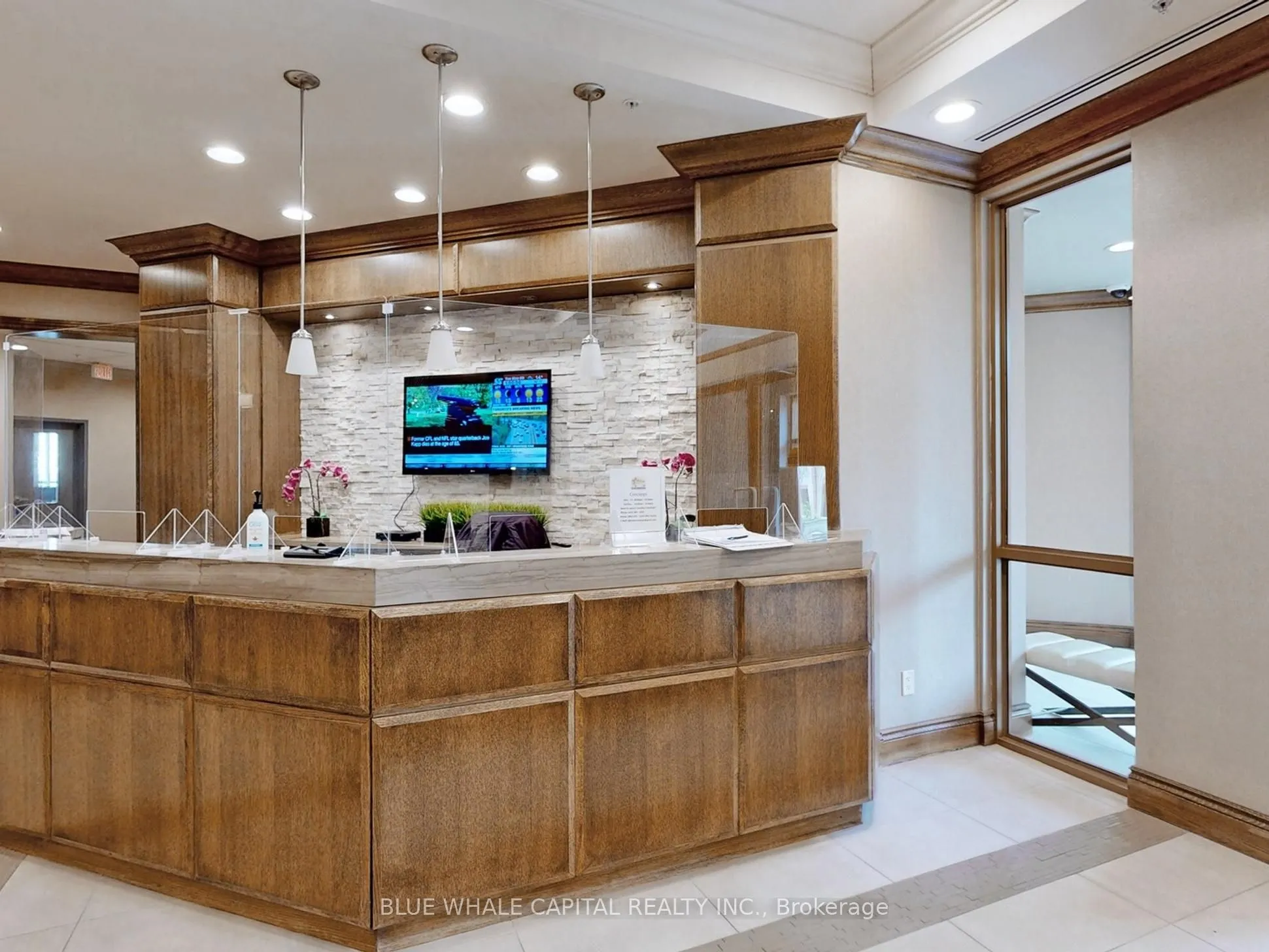 68 Main Street N, #426