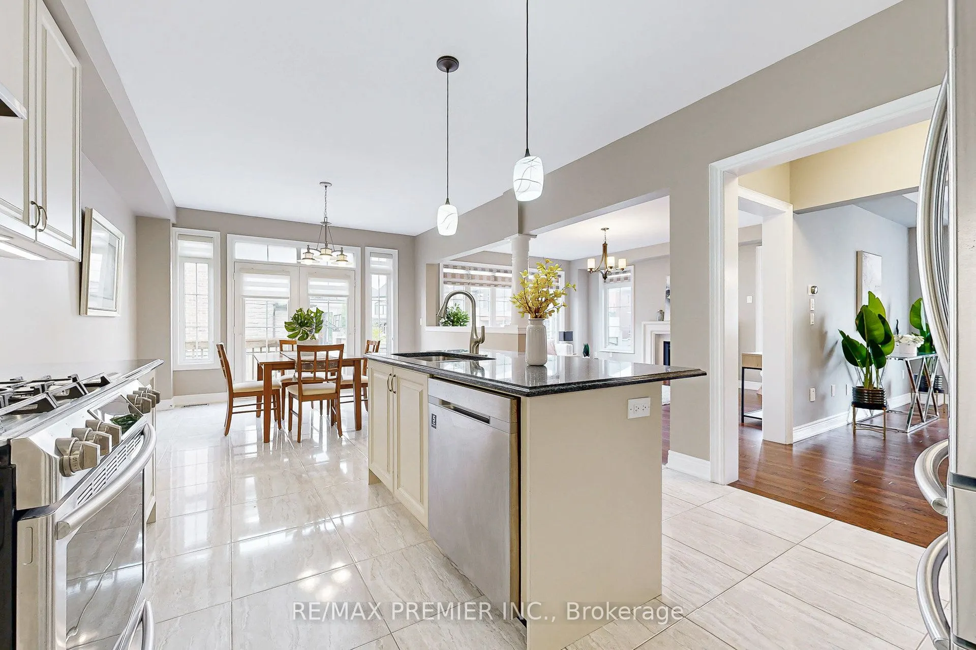 28 Rivoli Drive