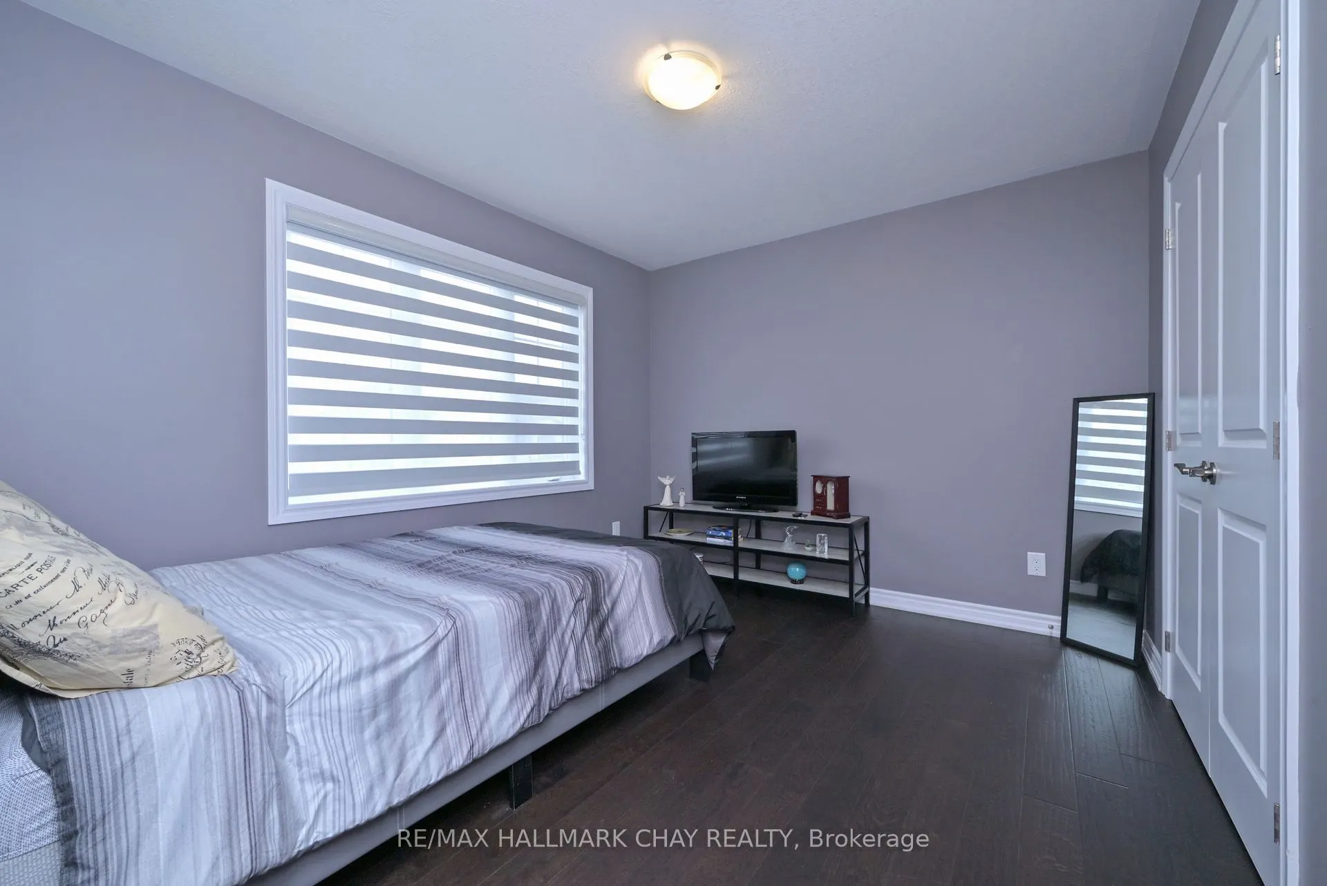 121 Strachan Trail