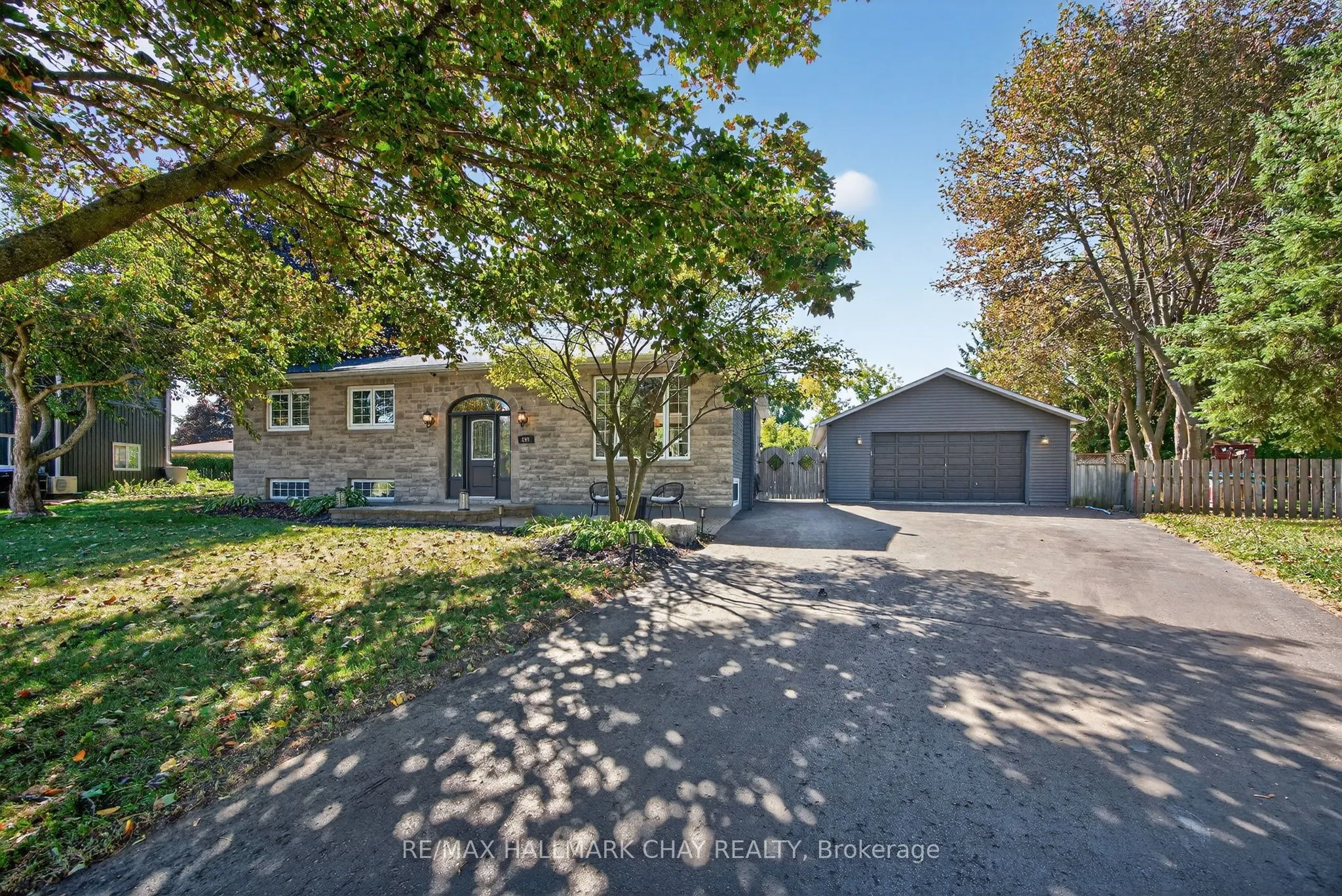 209 Newholme Circle