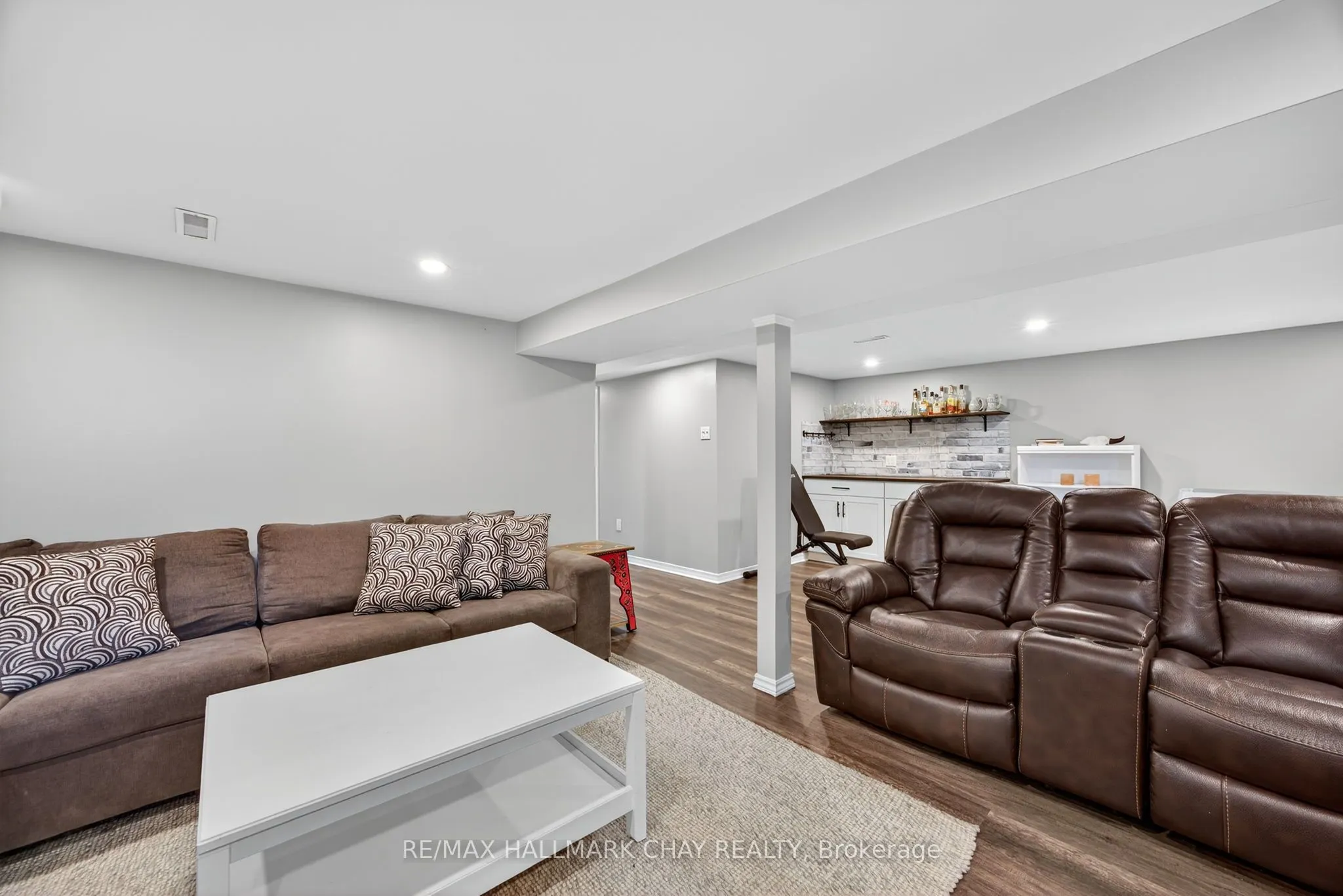209 Newholme Circle