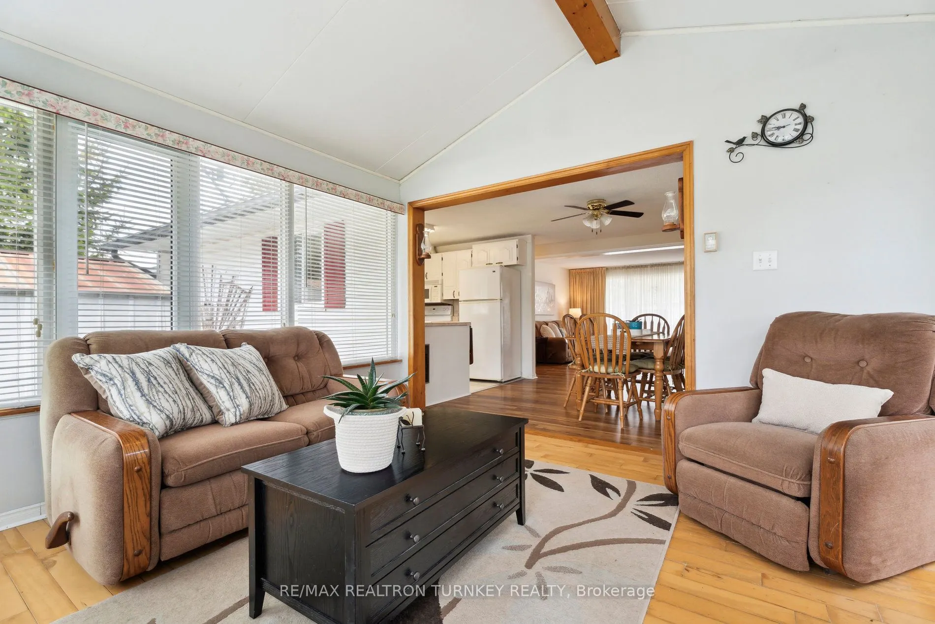 36 Tecumseth Pines Drive