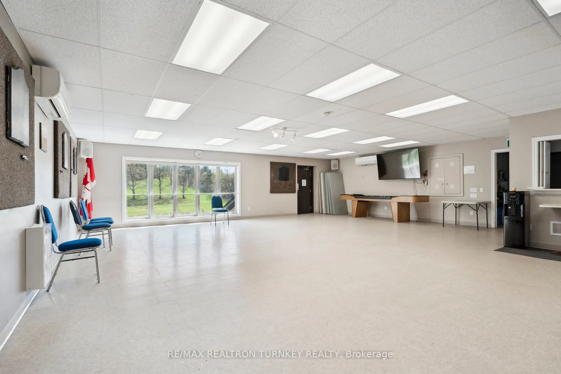 36 Tecumseth Pines Drive