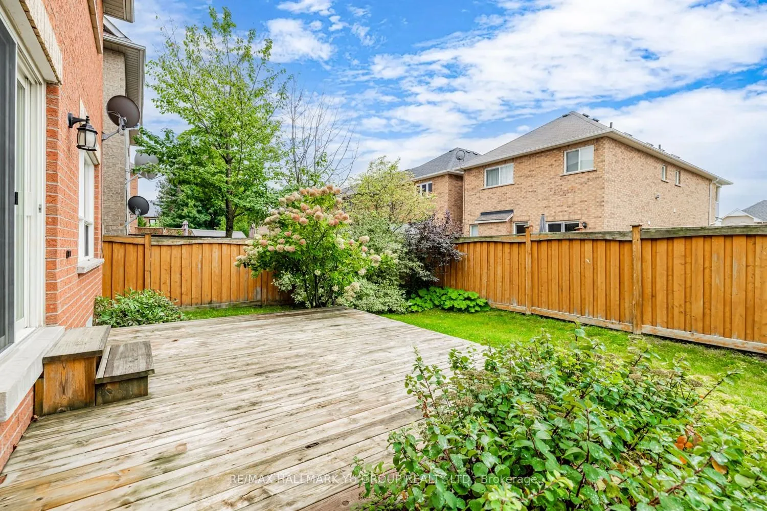 10 Palmette Drive