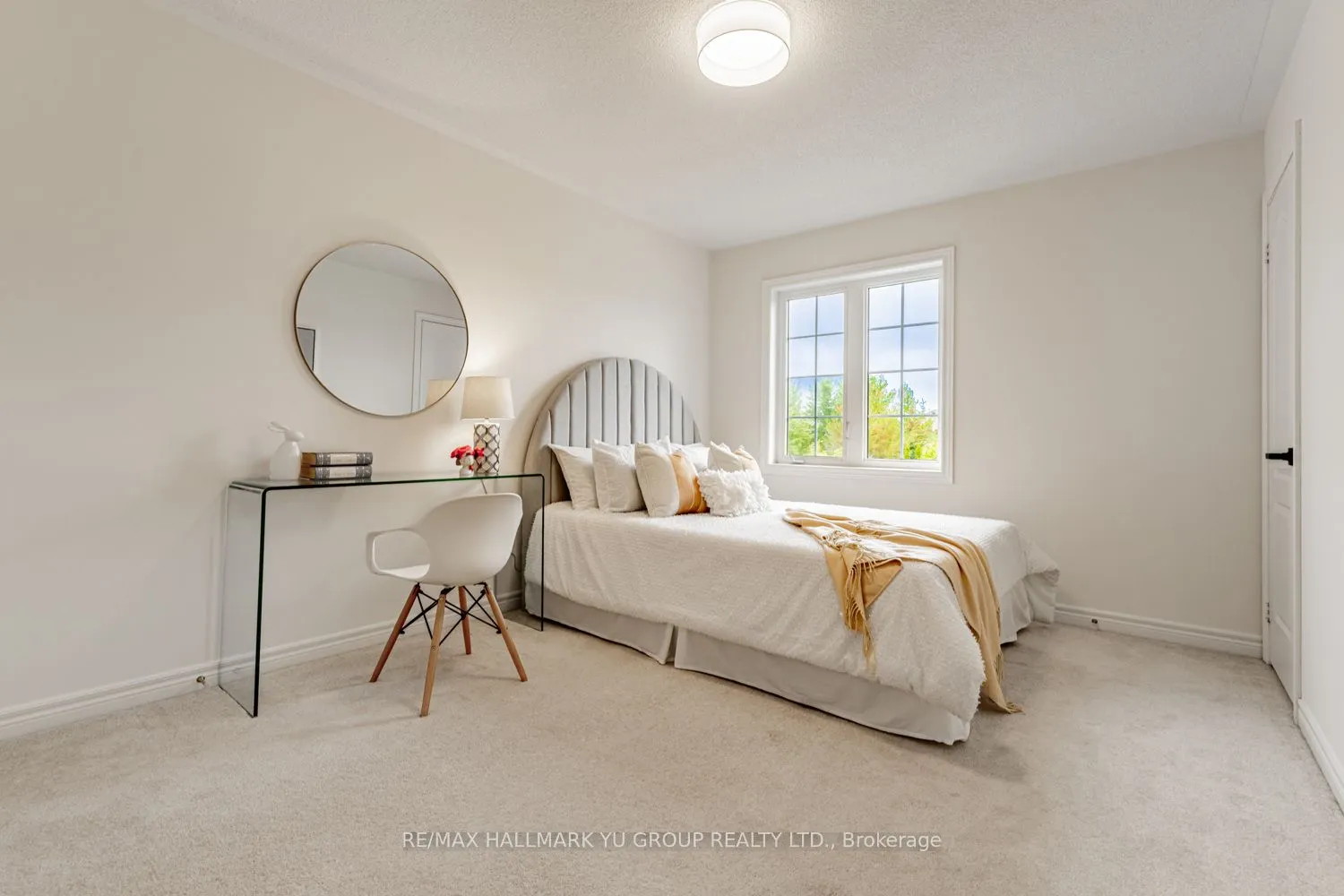 10 Palmette Drive