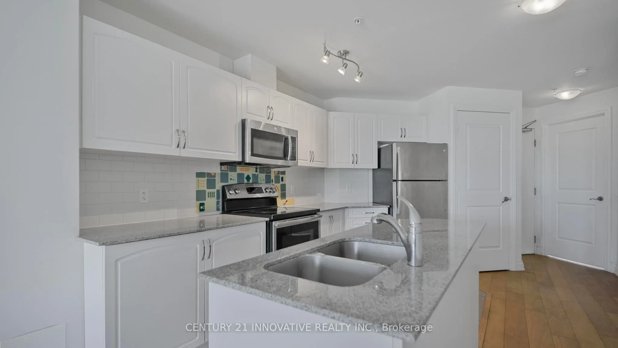 68 Main Street, #334