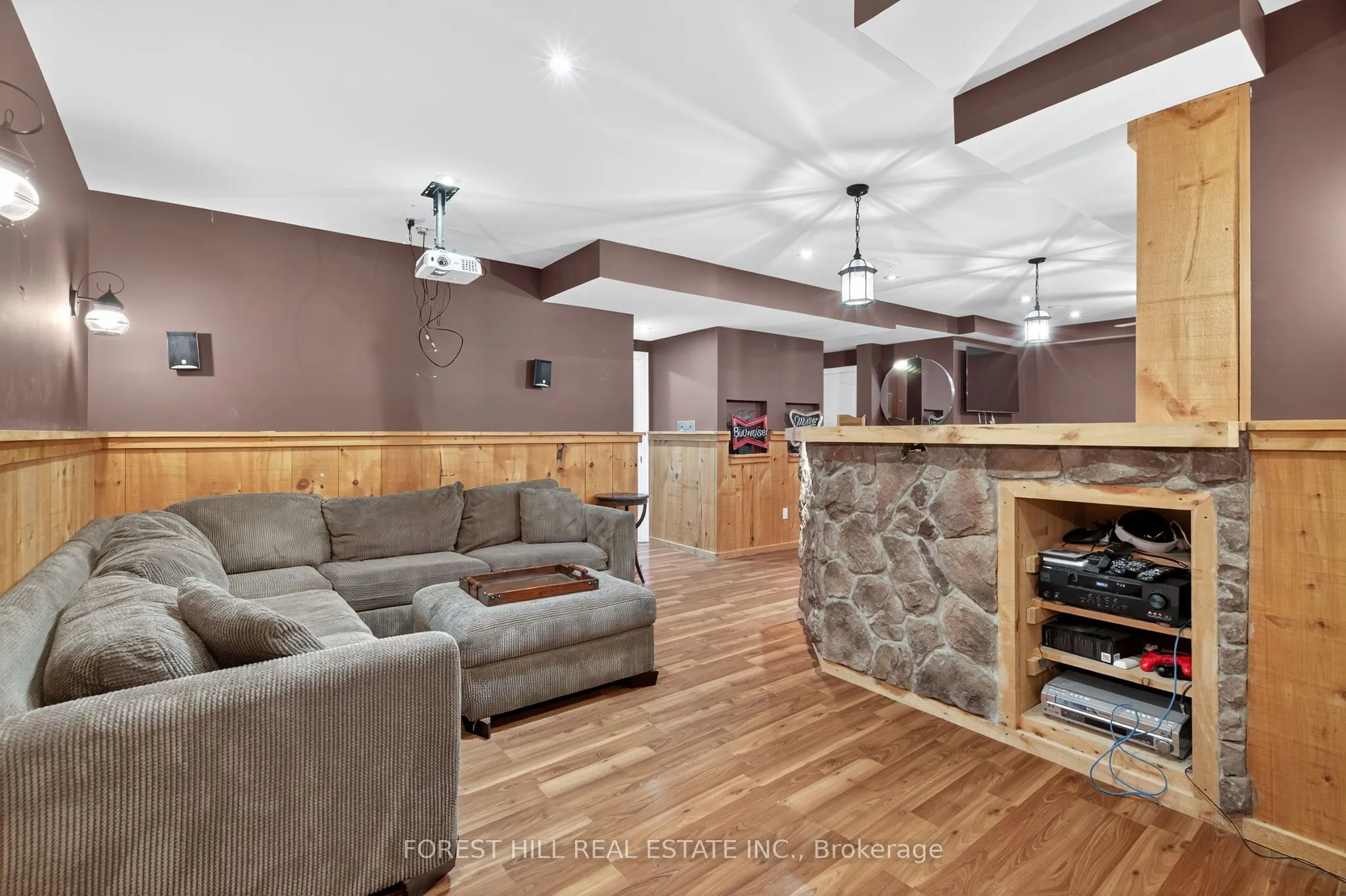 110 Cook's Mill Crescent