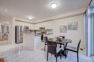 77 Saint James Avenue