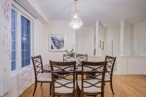 77 Saint James Avenue