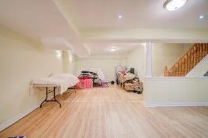 77 Saint James Avenue