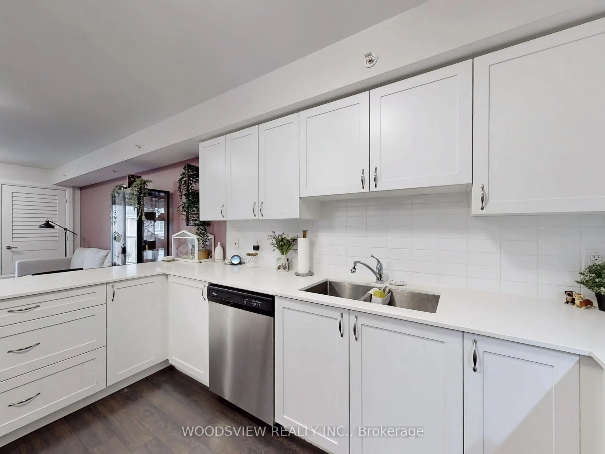 481 Rupert Avenue, #324