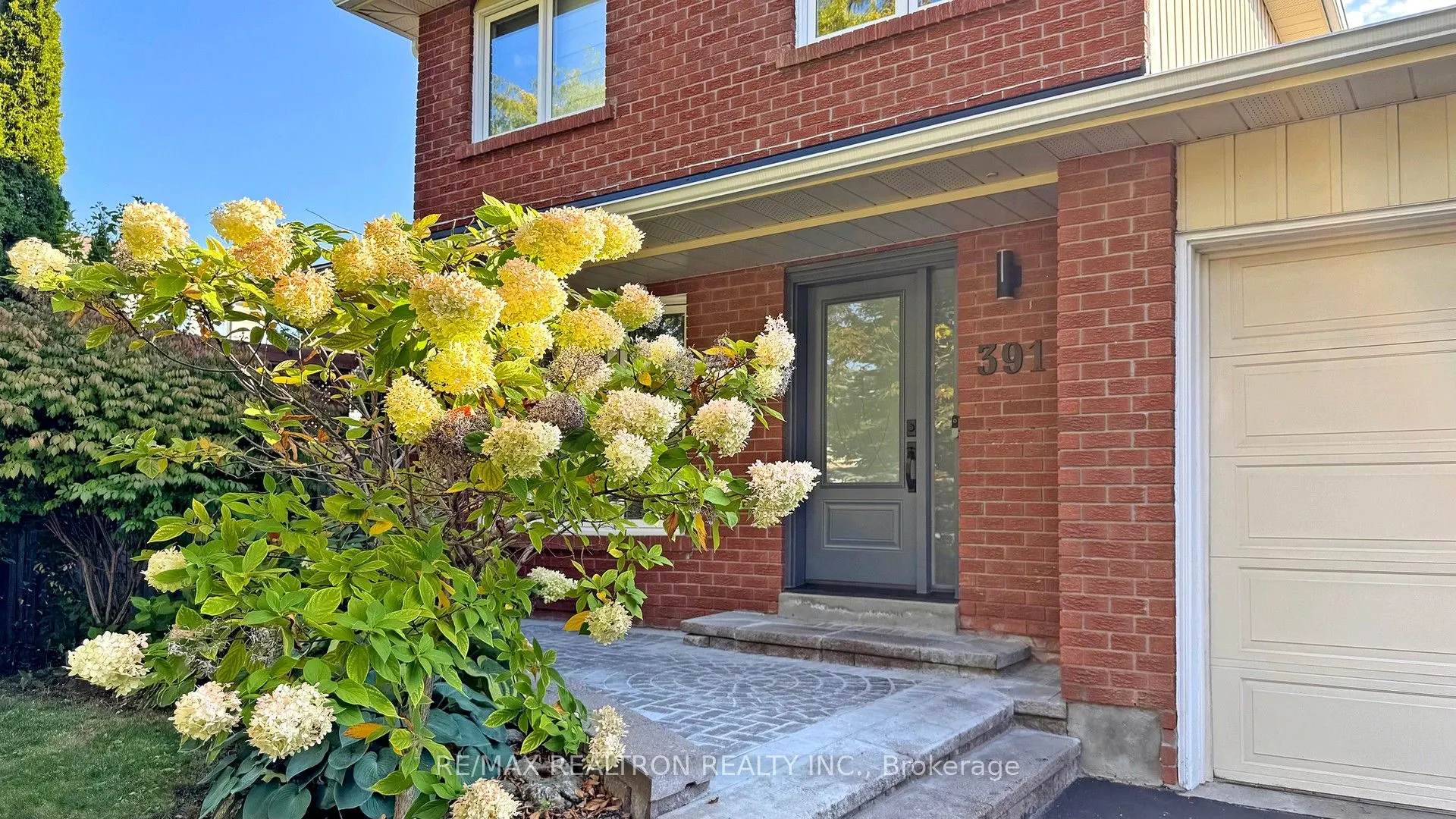 391 Ashworth Drive