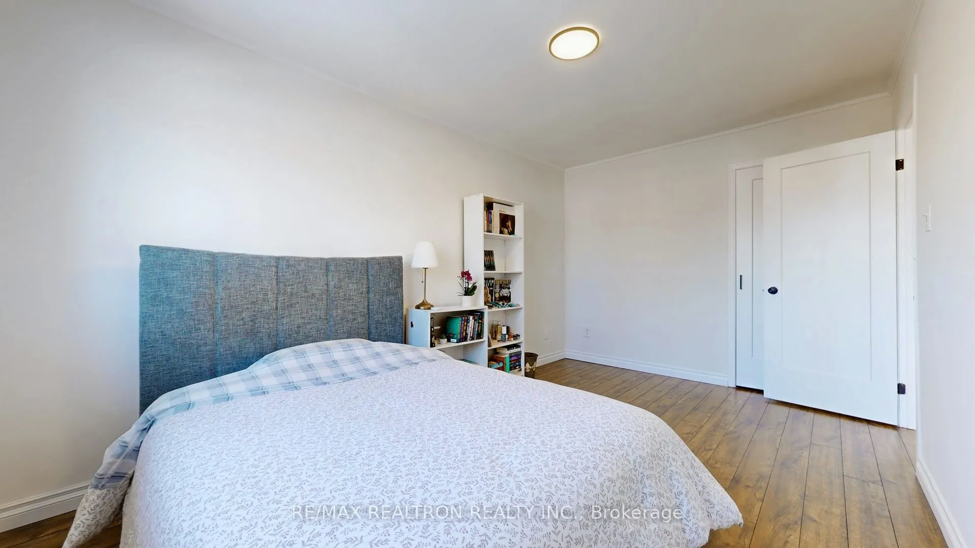 391 Ashworth Drive