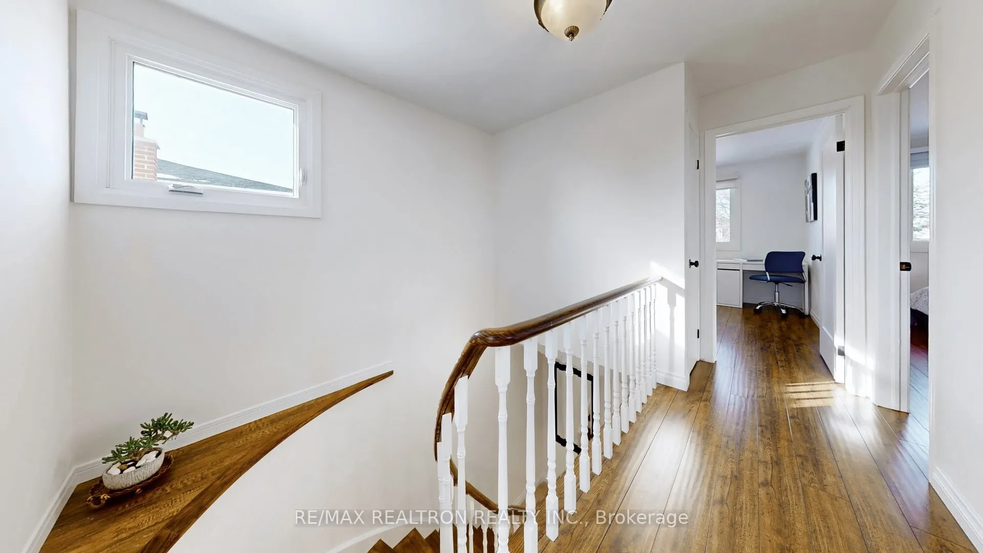 391 Ashworth Drive