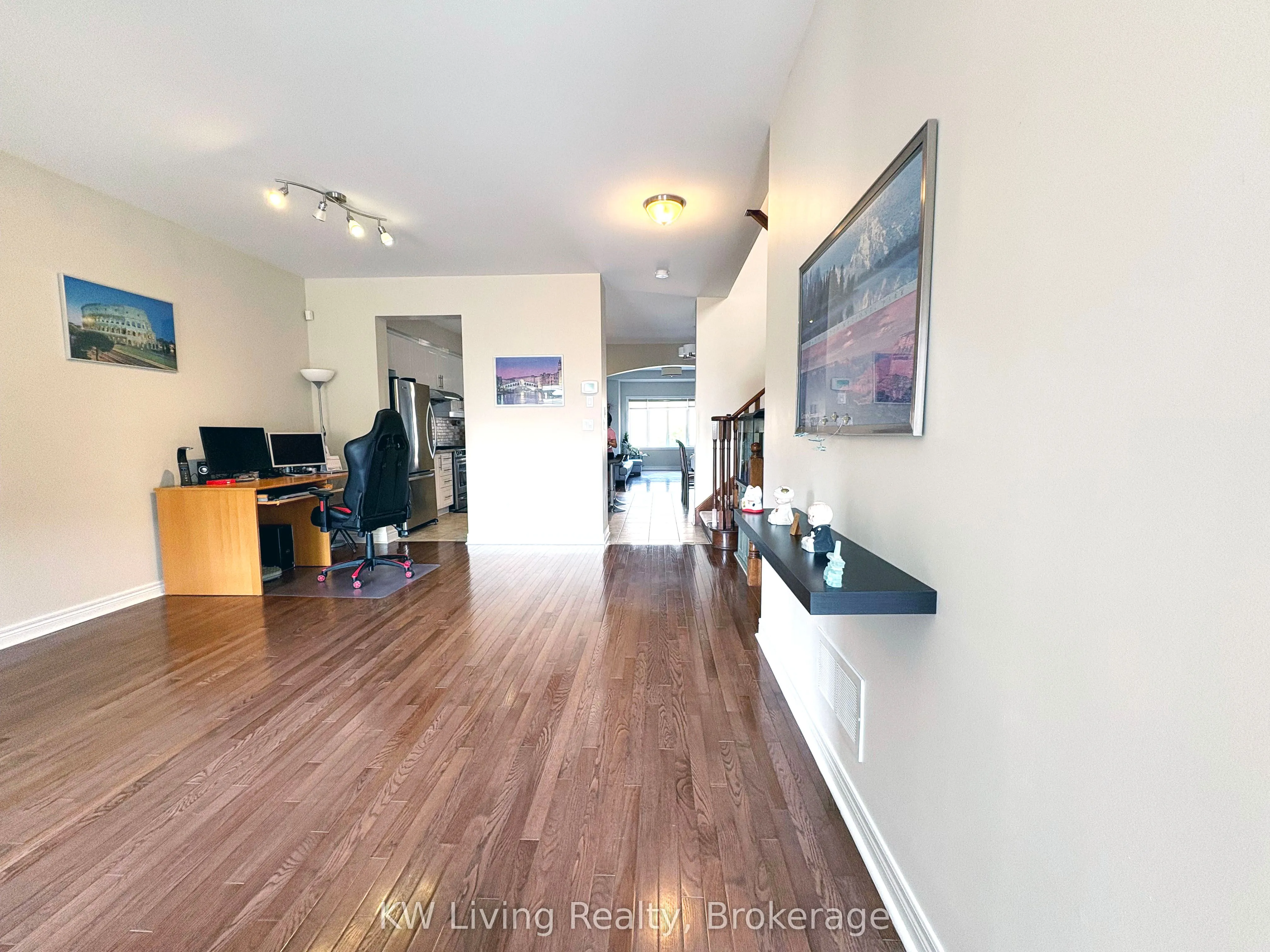 20 Autumn Glow Drive