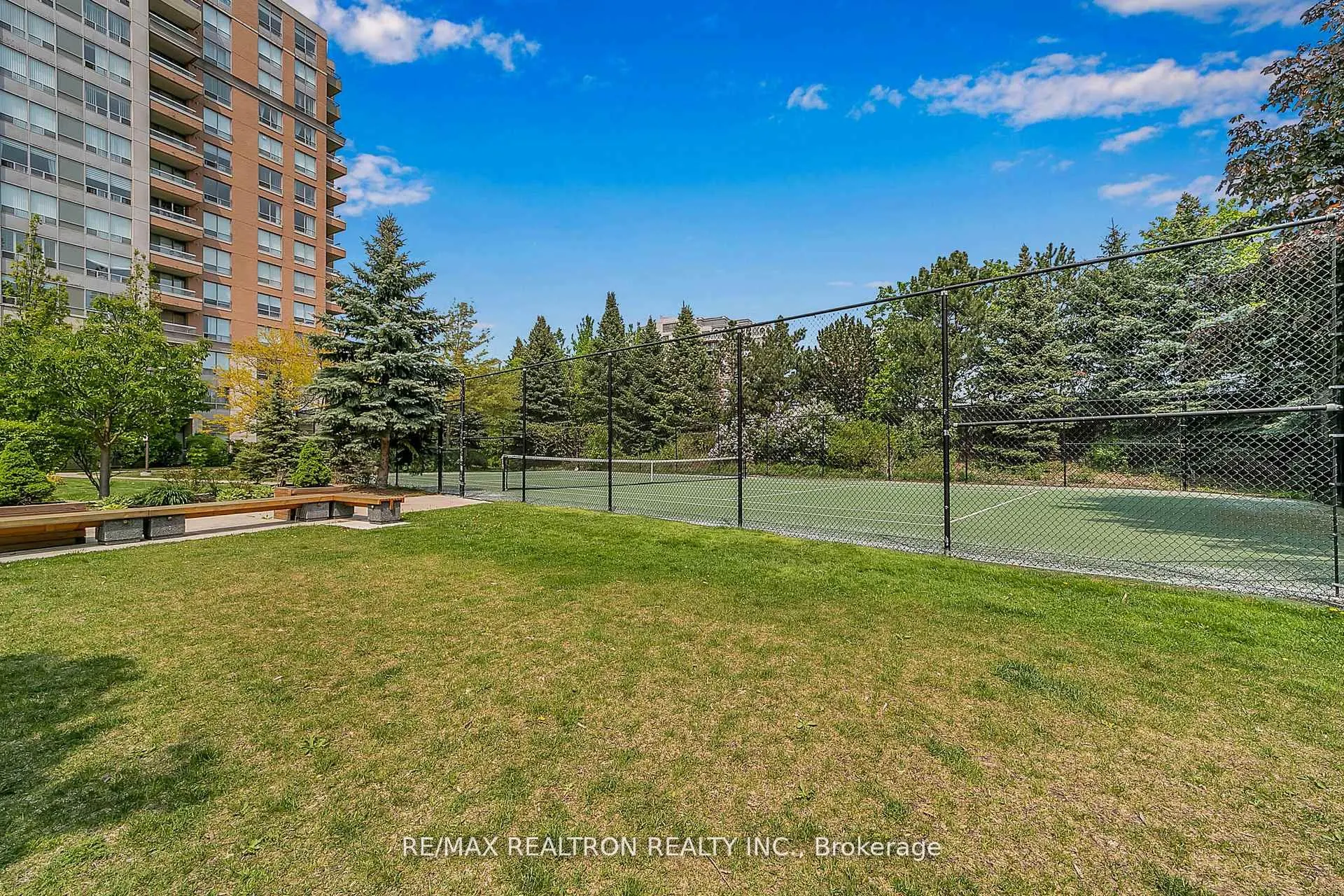 19 Northern Heights Drive, #413