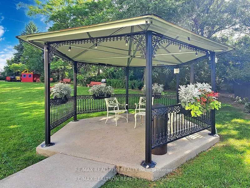 175 Cedar Avenue, #708