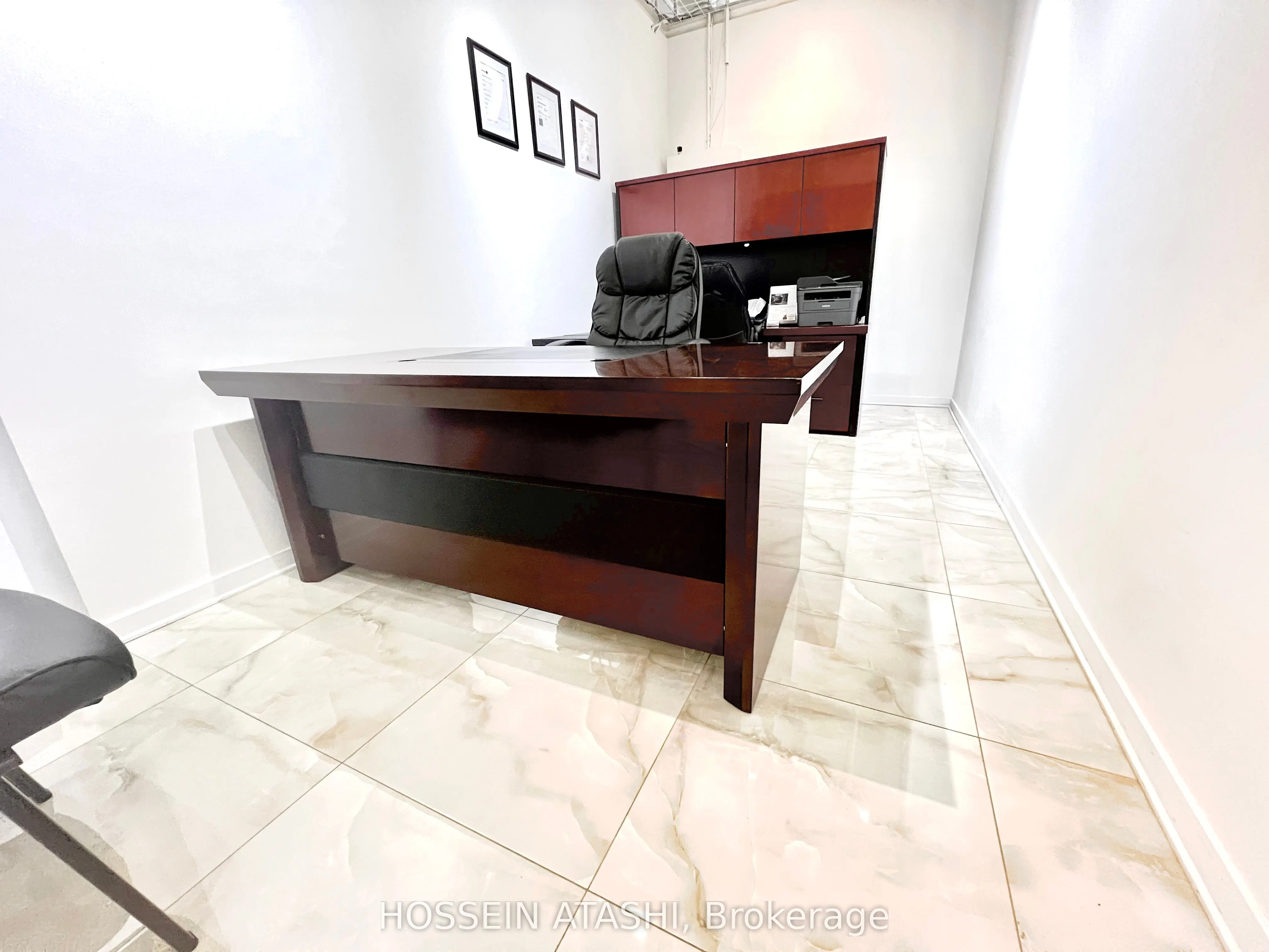 7181 Yonge Street, #95