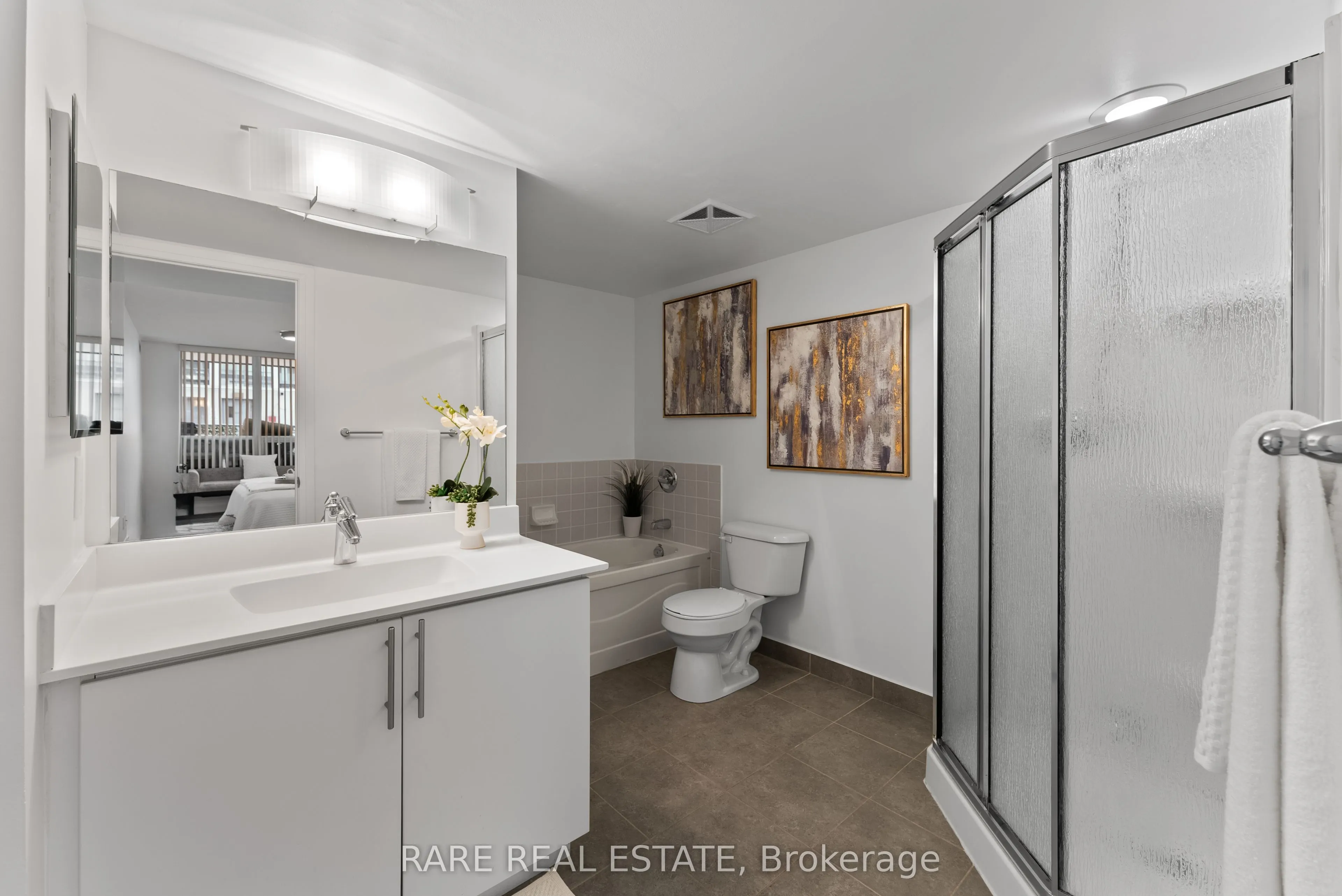 30 North Park Road, #704