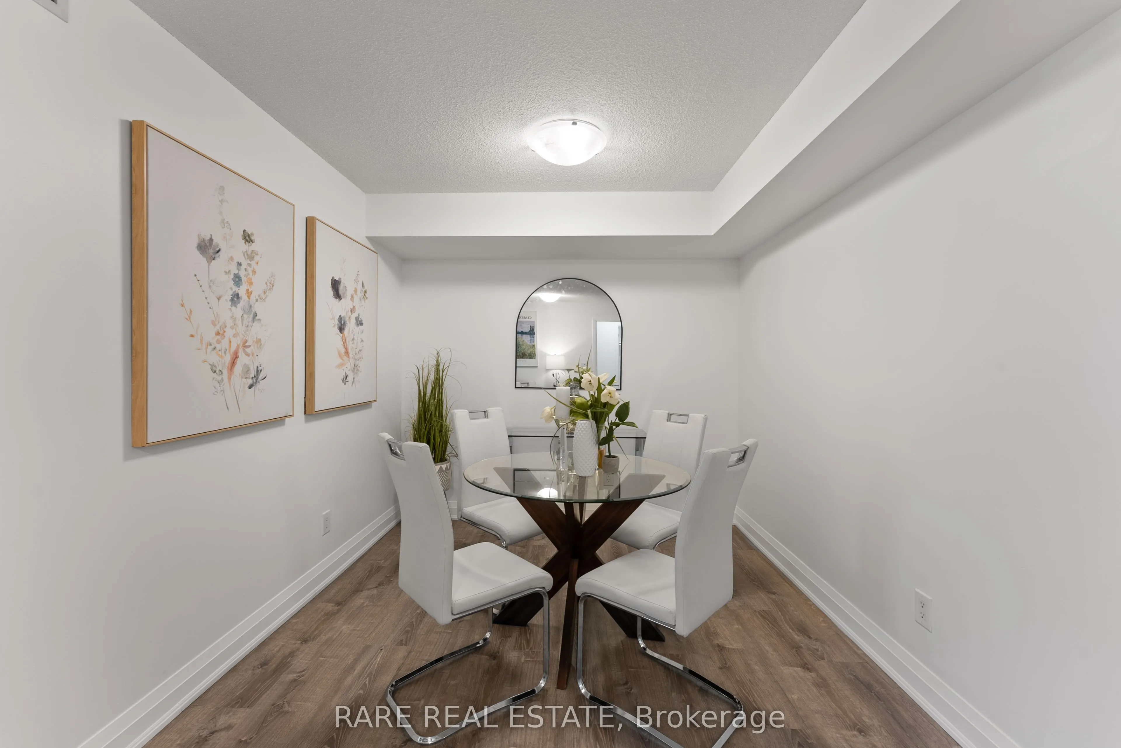 30 North Park Road, #704