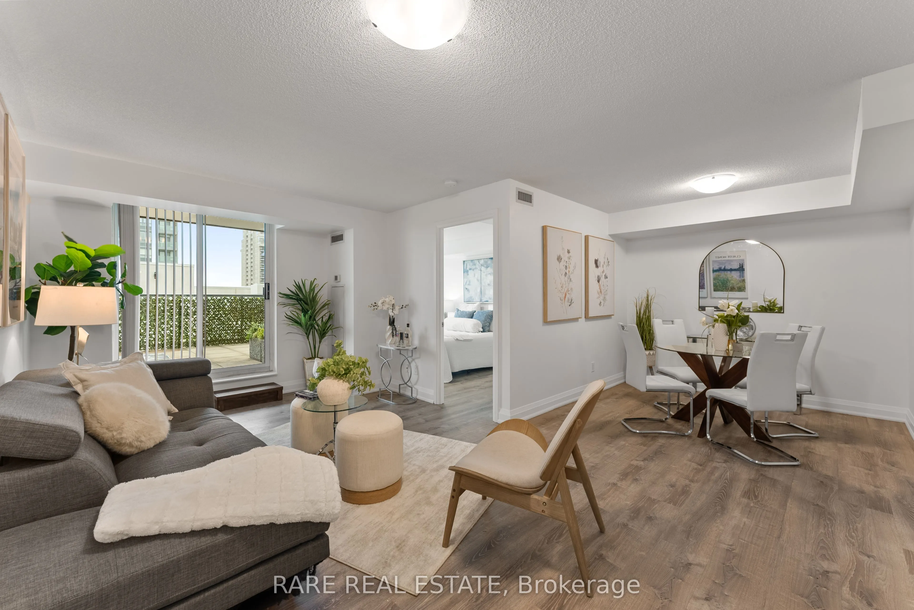 30 North Park Road, #704