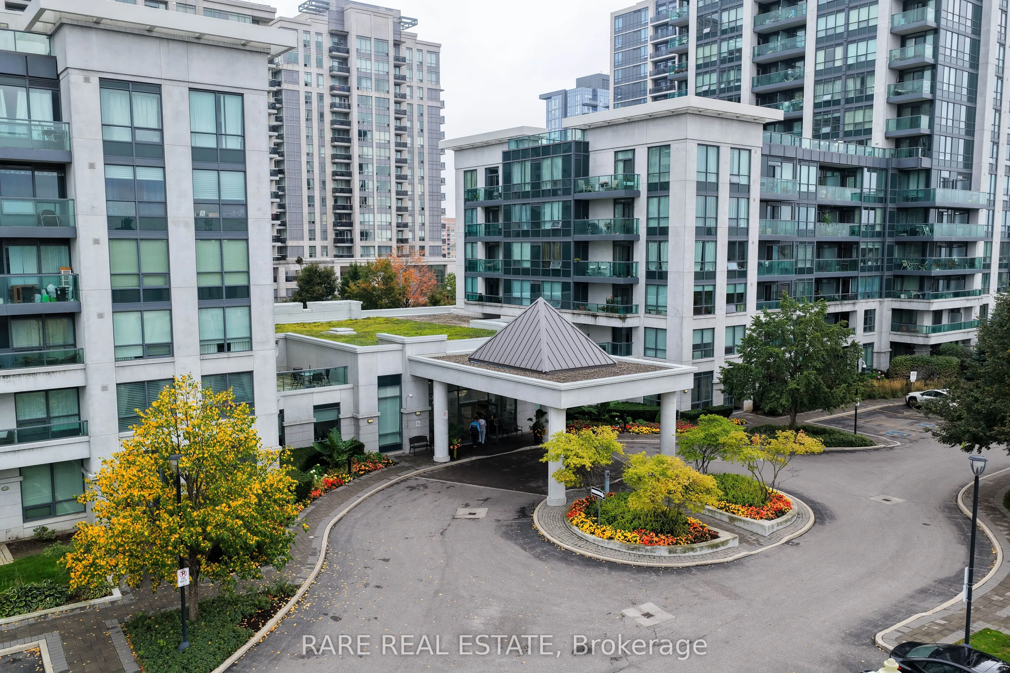 30 North Park Road, #704