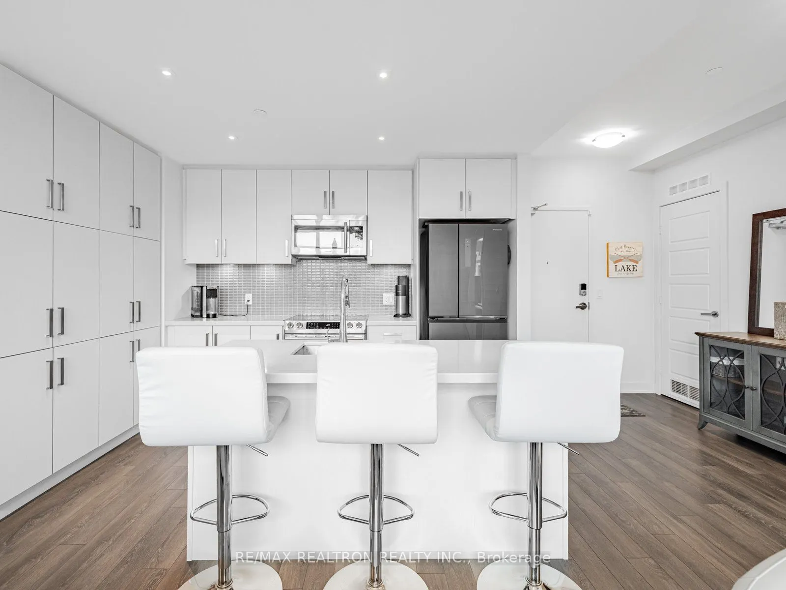 375 Sea Ray Avenue, #426